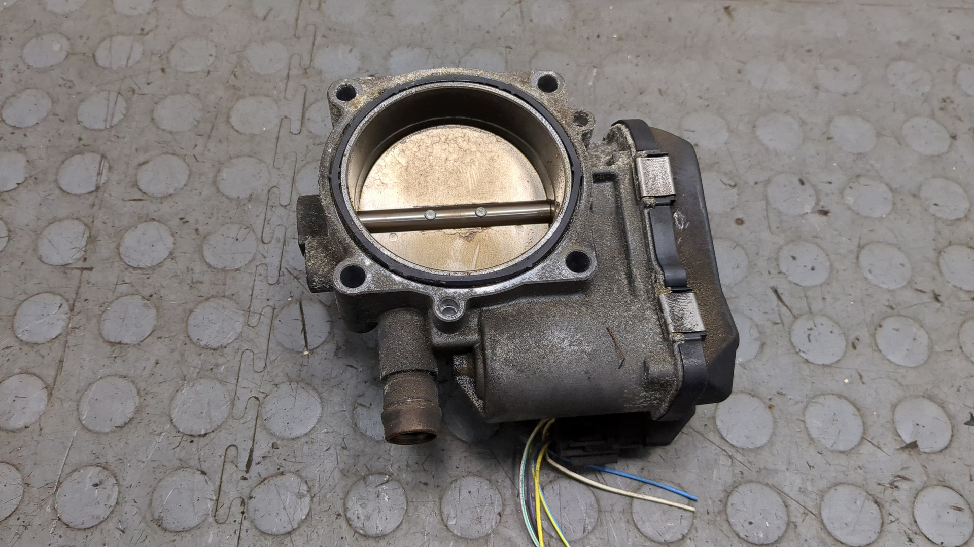 Заслонка дроссельная электрическая