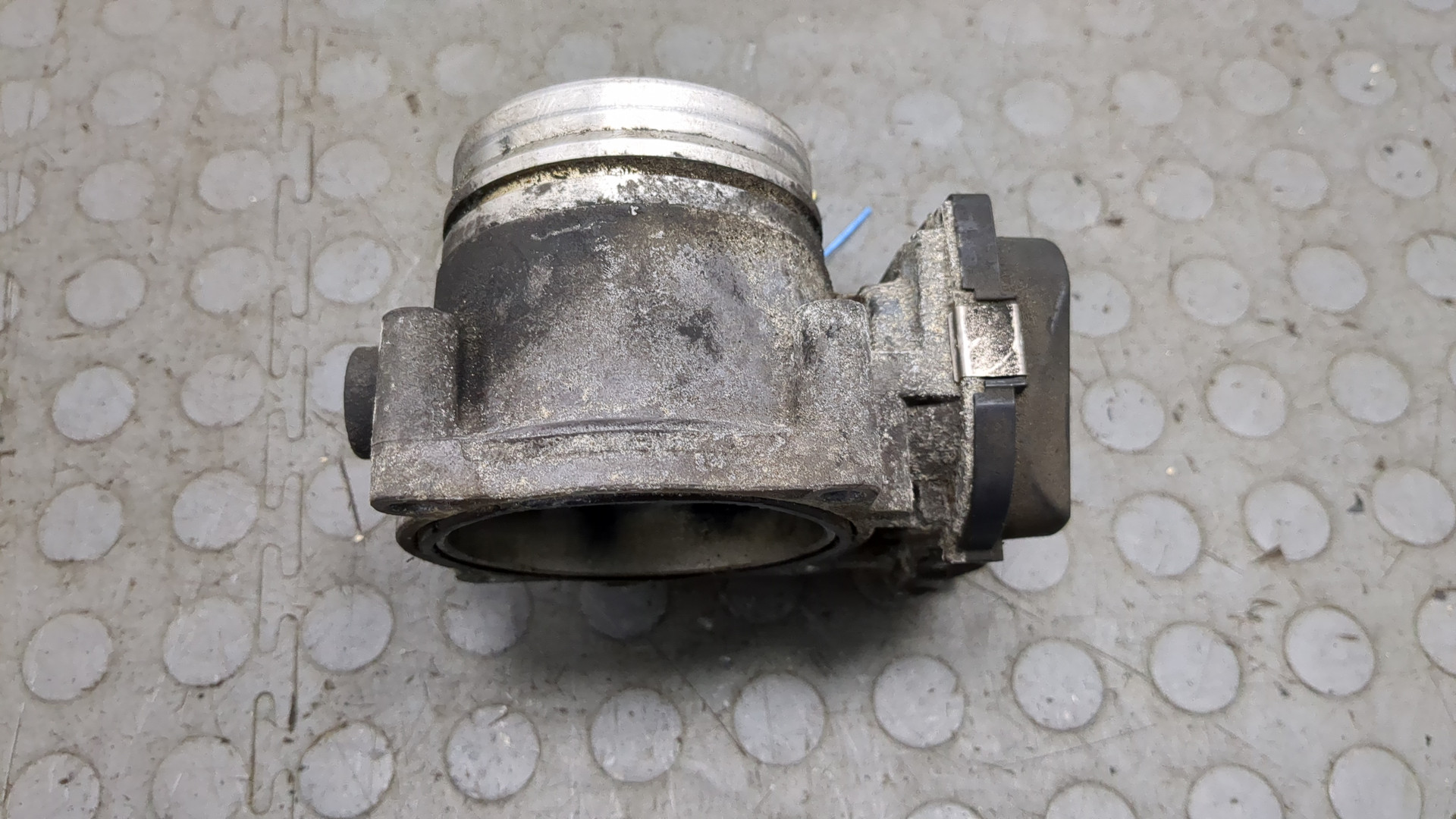 Заслонка дроссельная электрическая