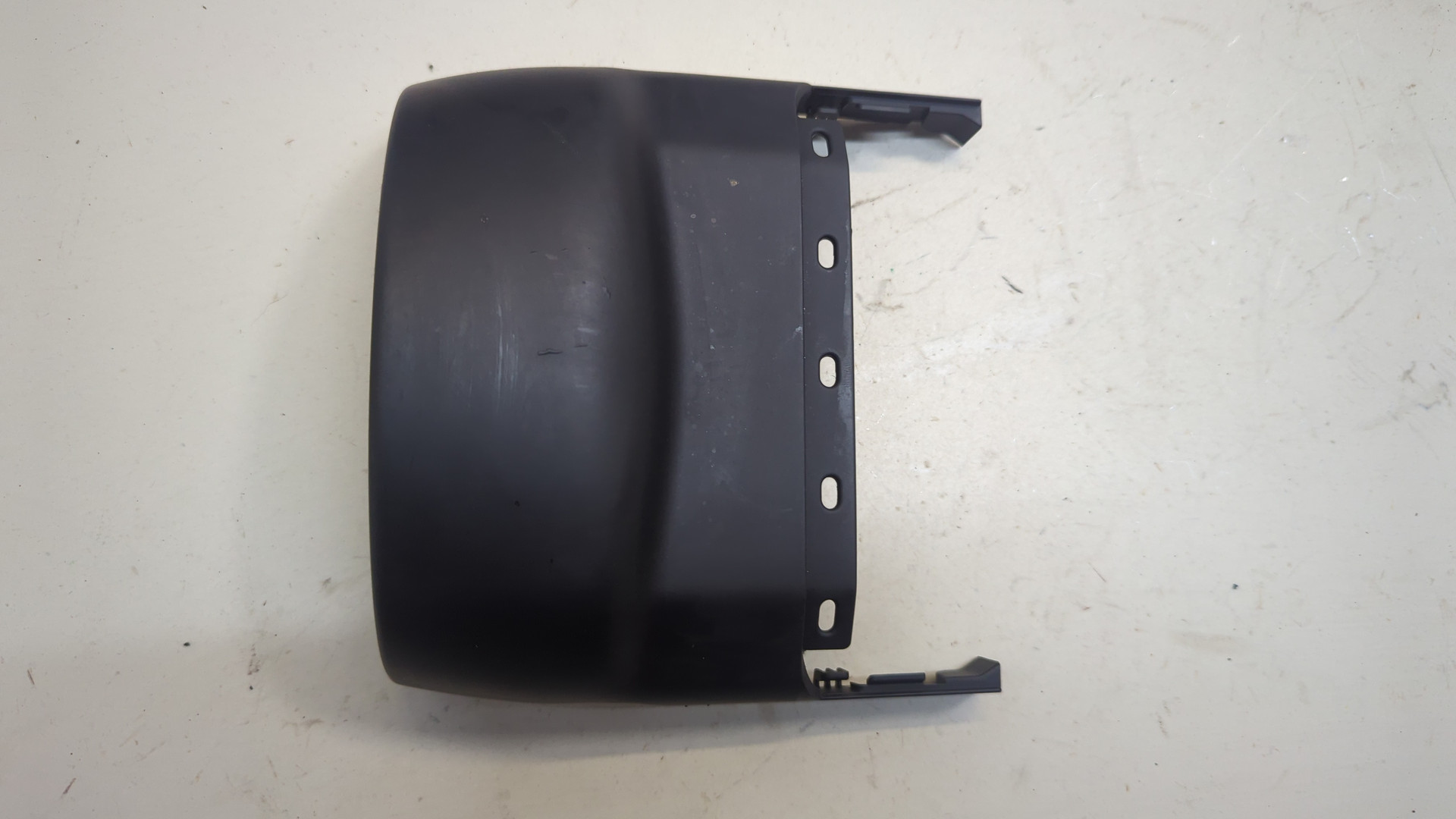 Кожух рулевой колонки