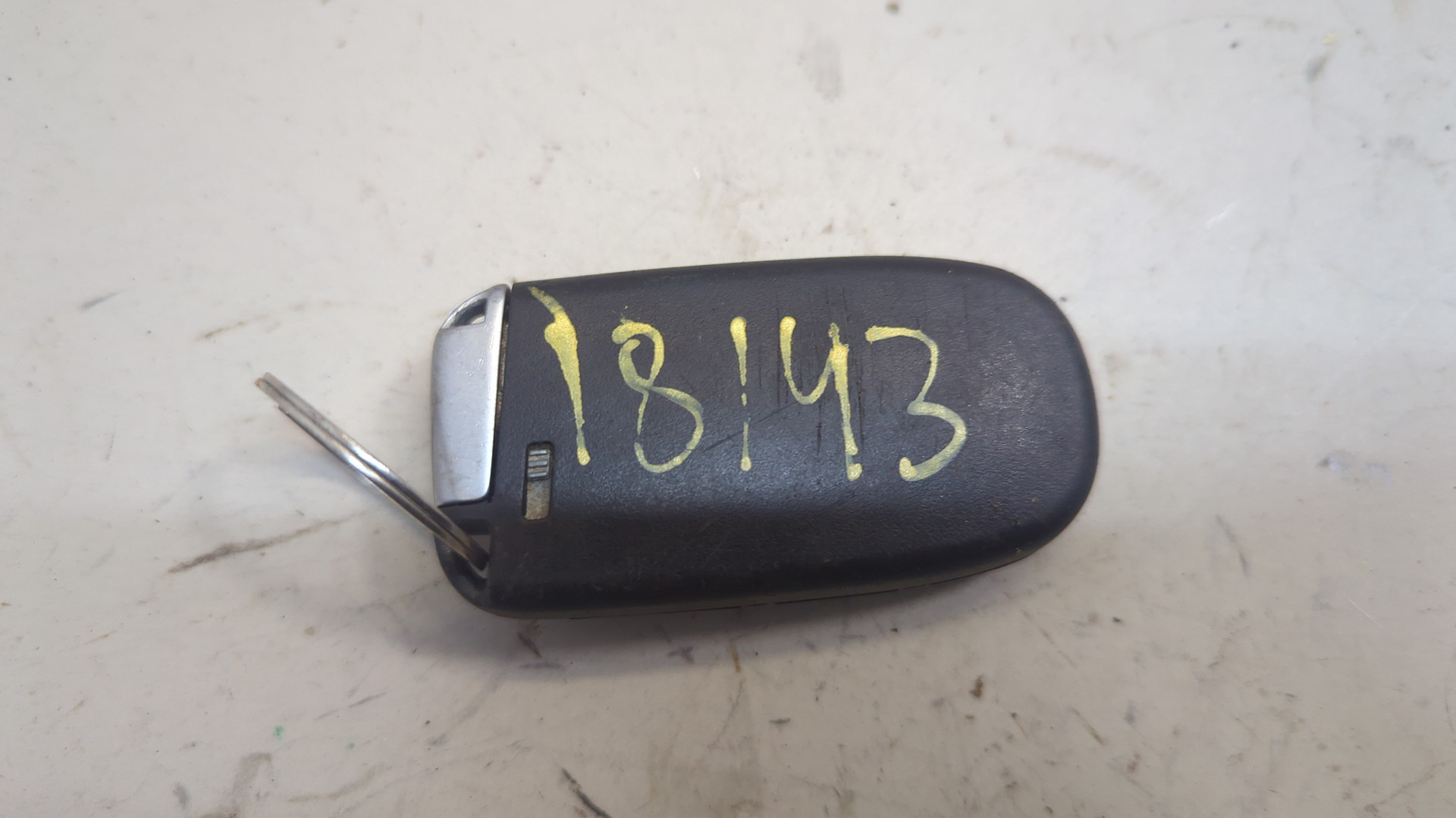 Ключ зажигания