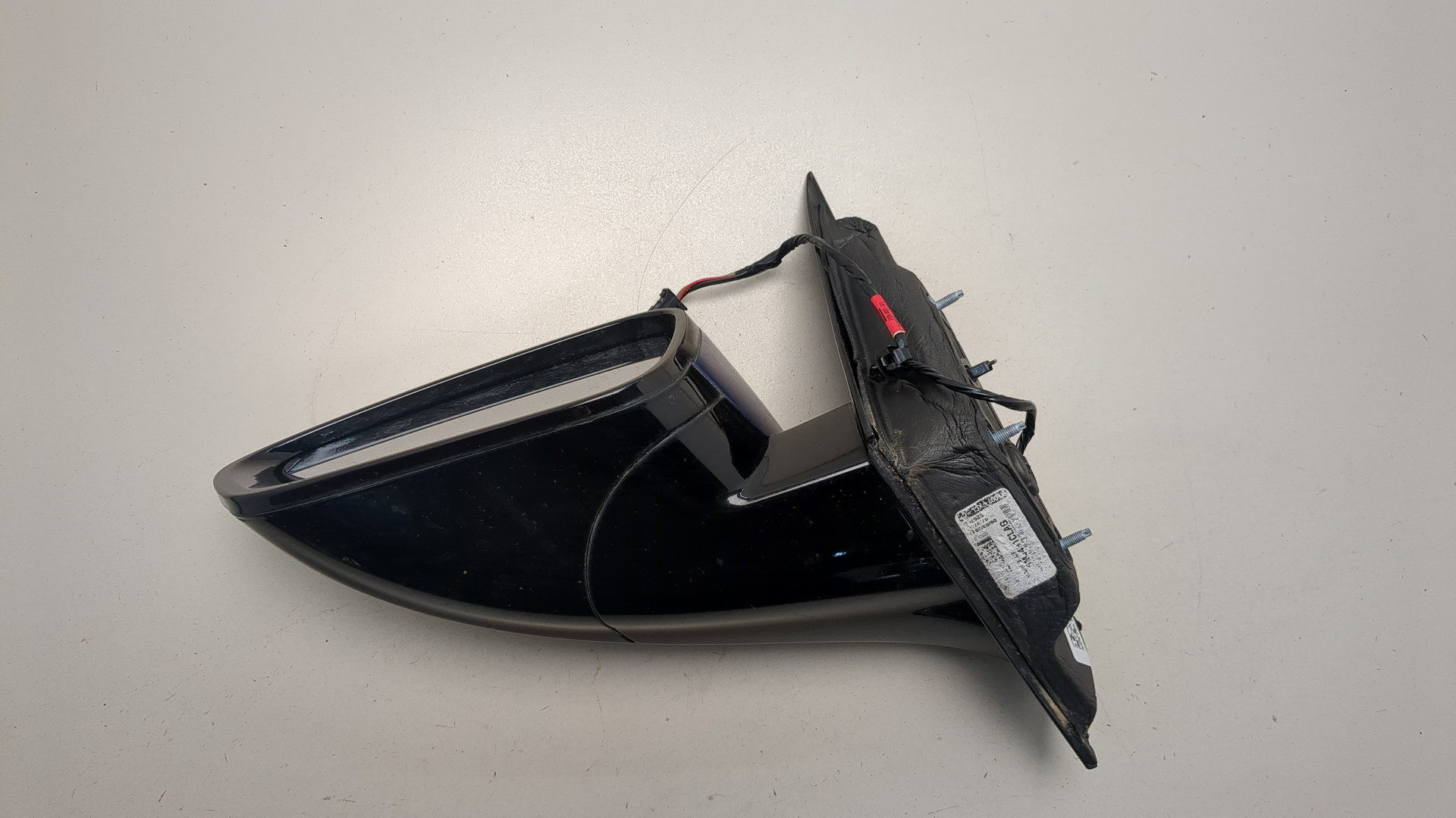 Зеркало левое электрическое