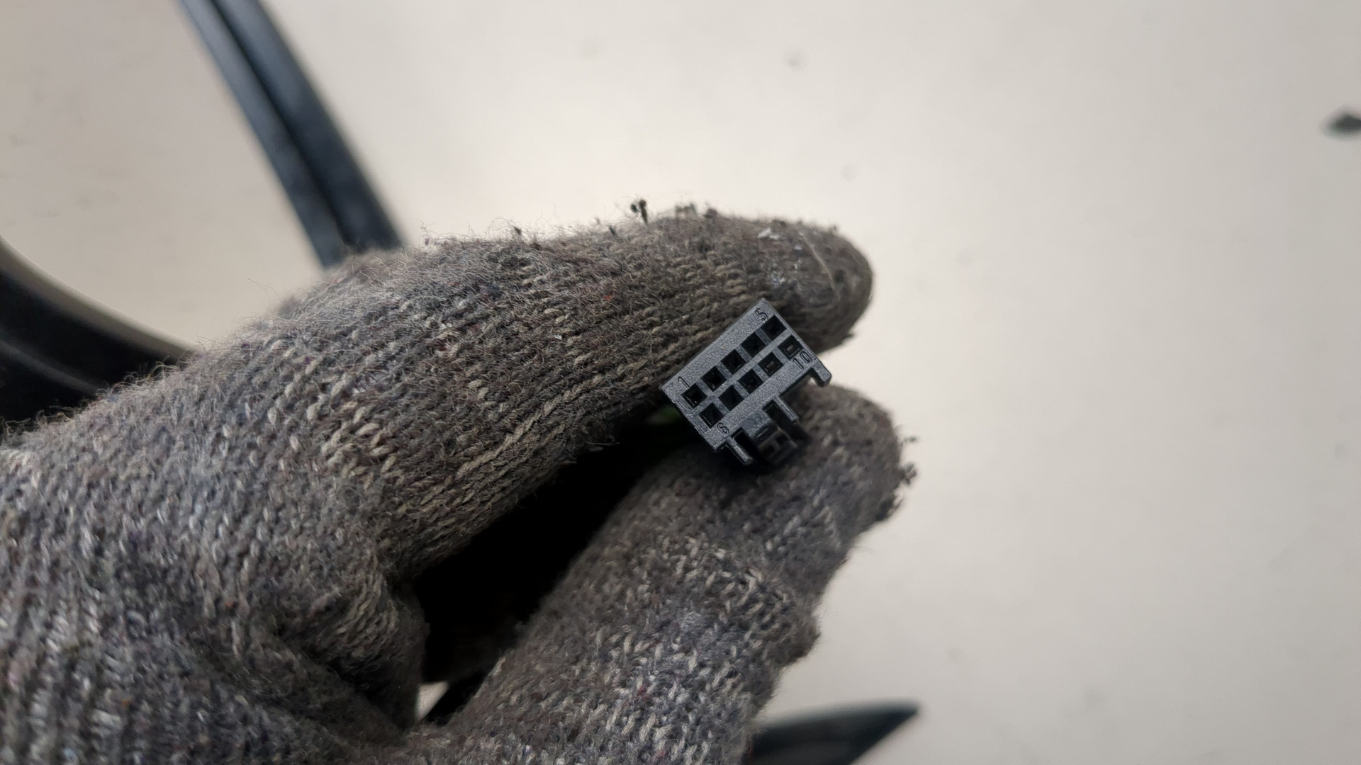 Зеркало левое электрическое