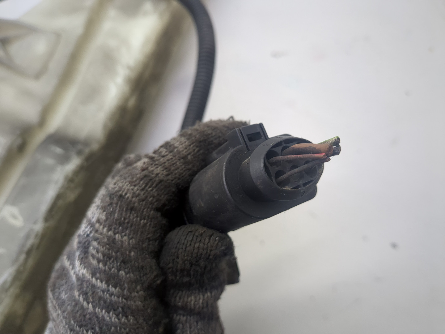 Бачок омывателя лобового стекла