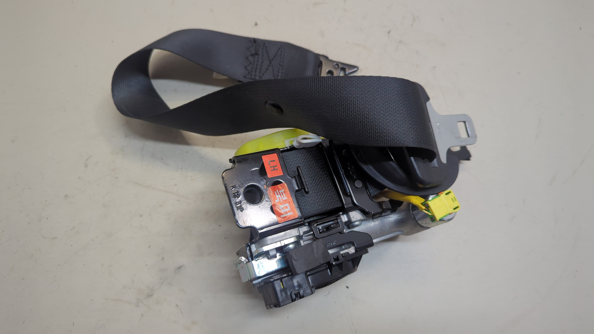 Ремень безопасности