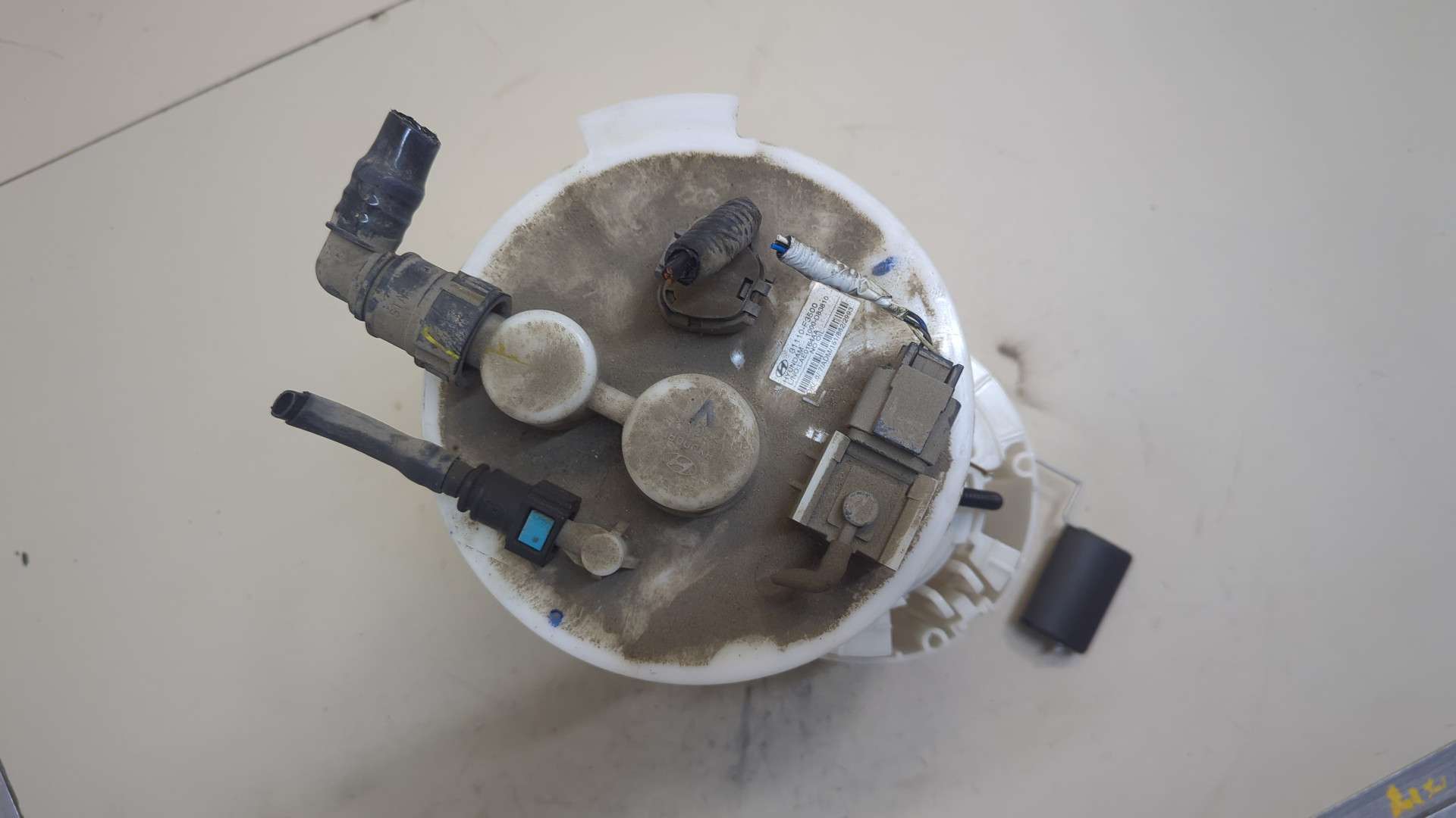 Насос топливный электрический