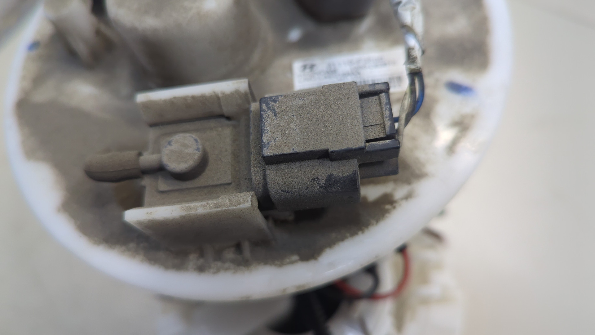 Насос топливный электрический