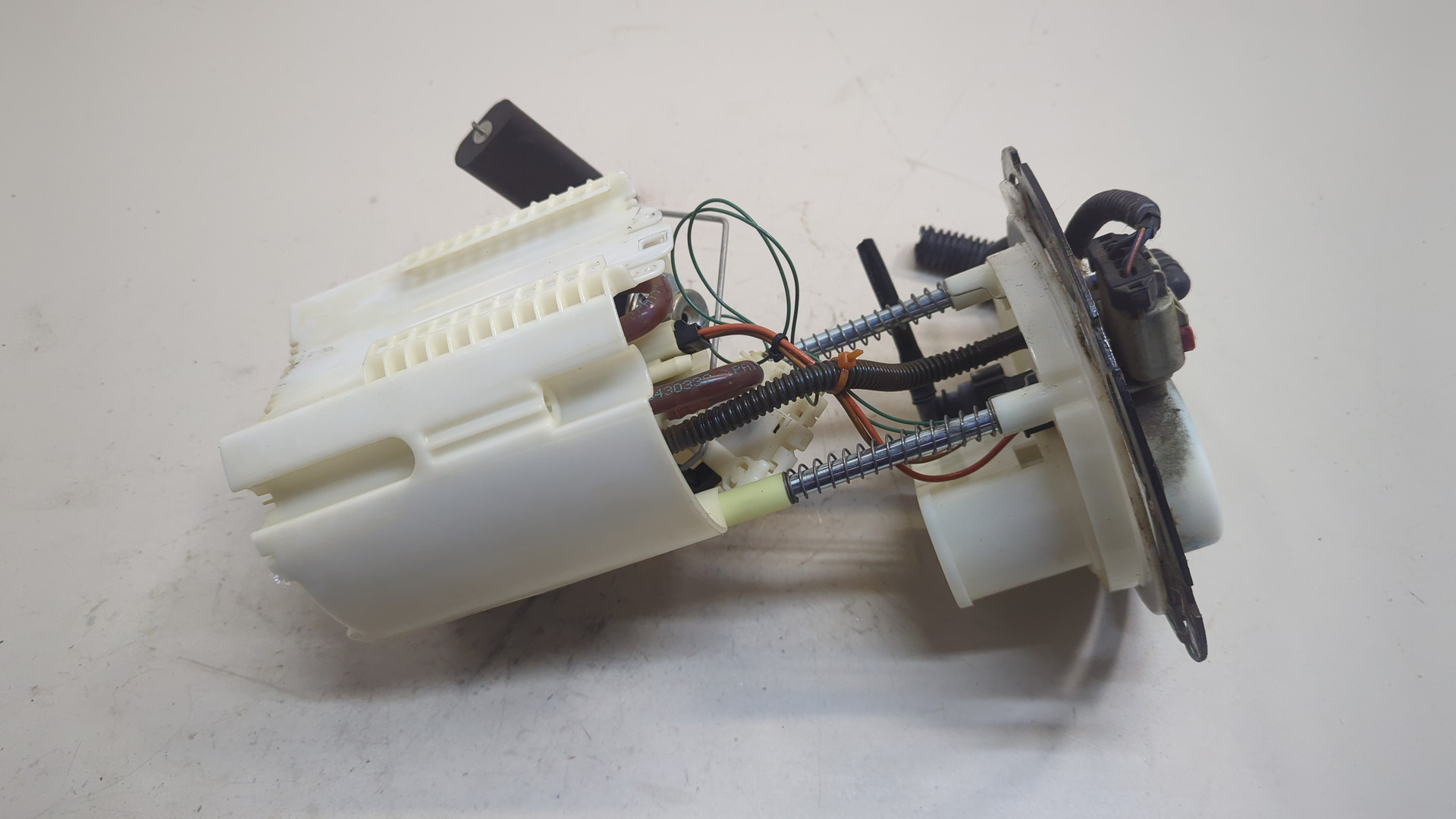 Насос топливный электрический