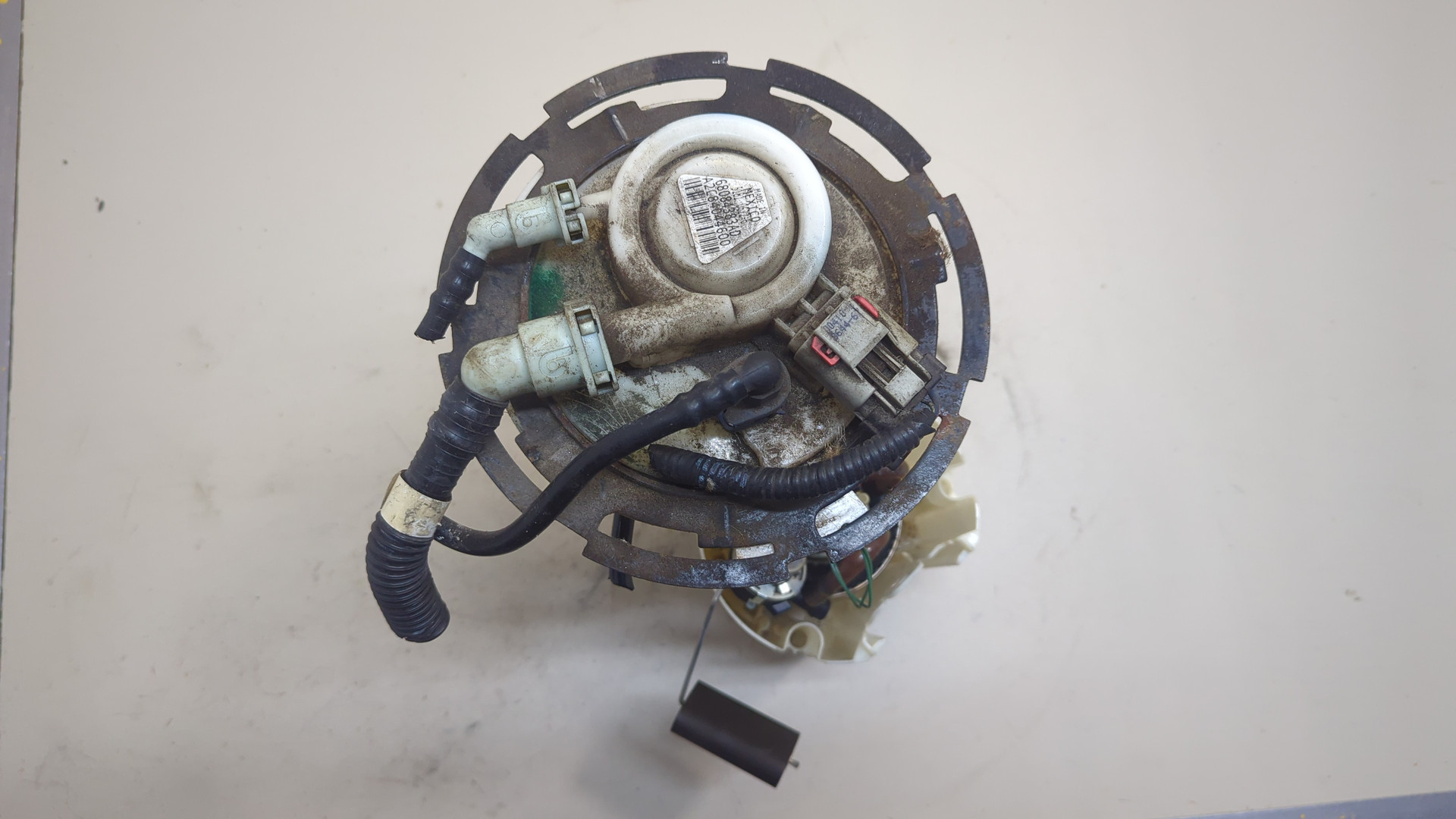 Насос топливный электрический