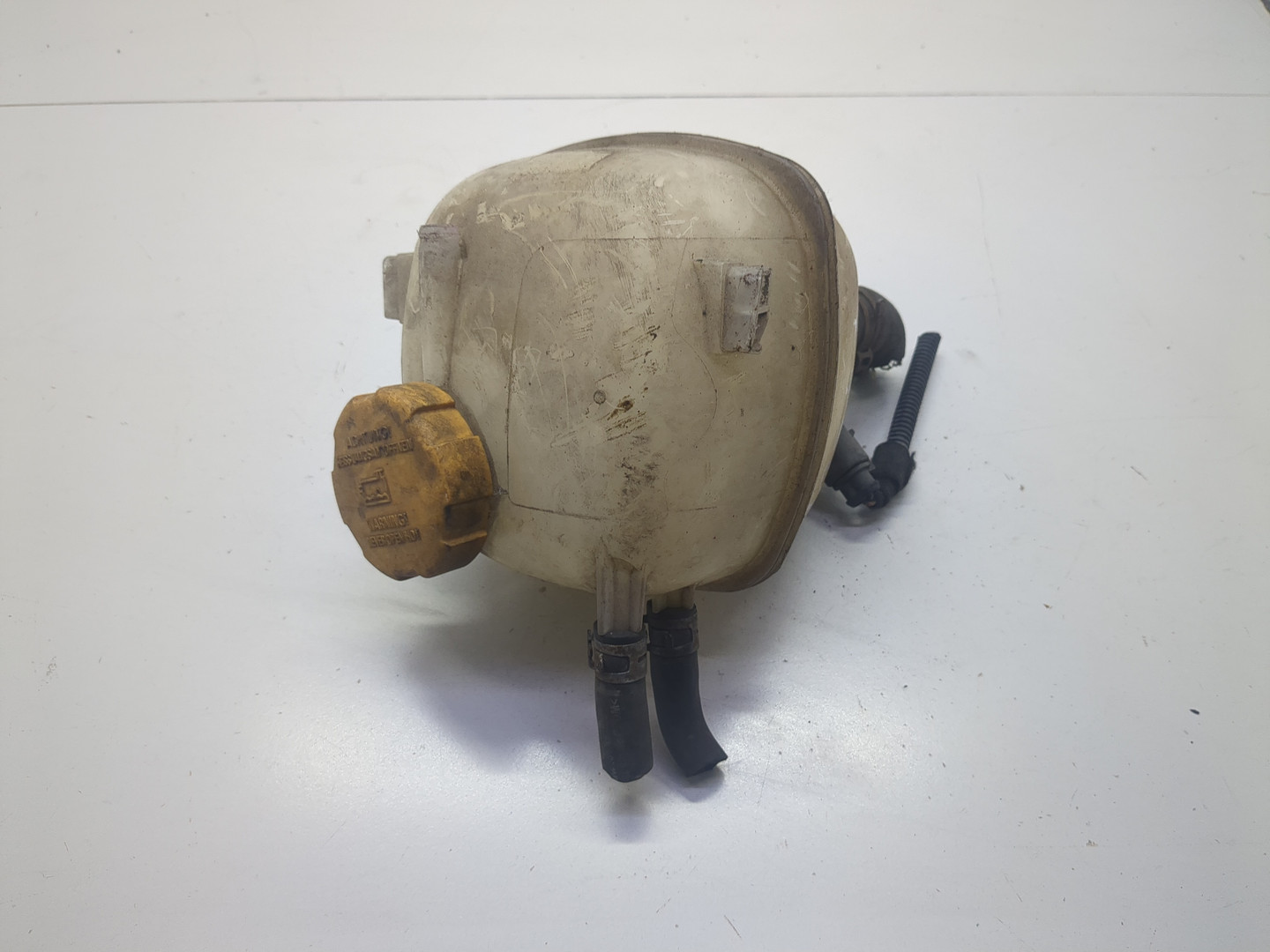 Бачок расширительный