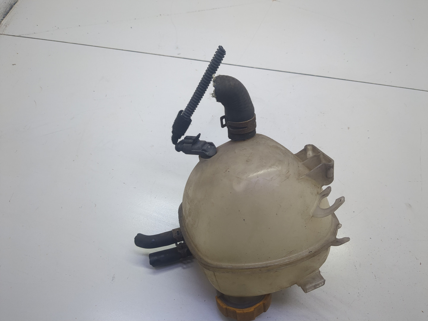 Бачок расширительный