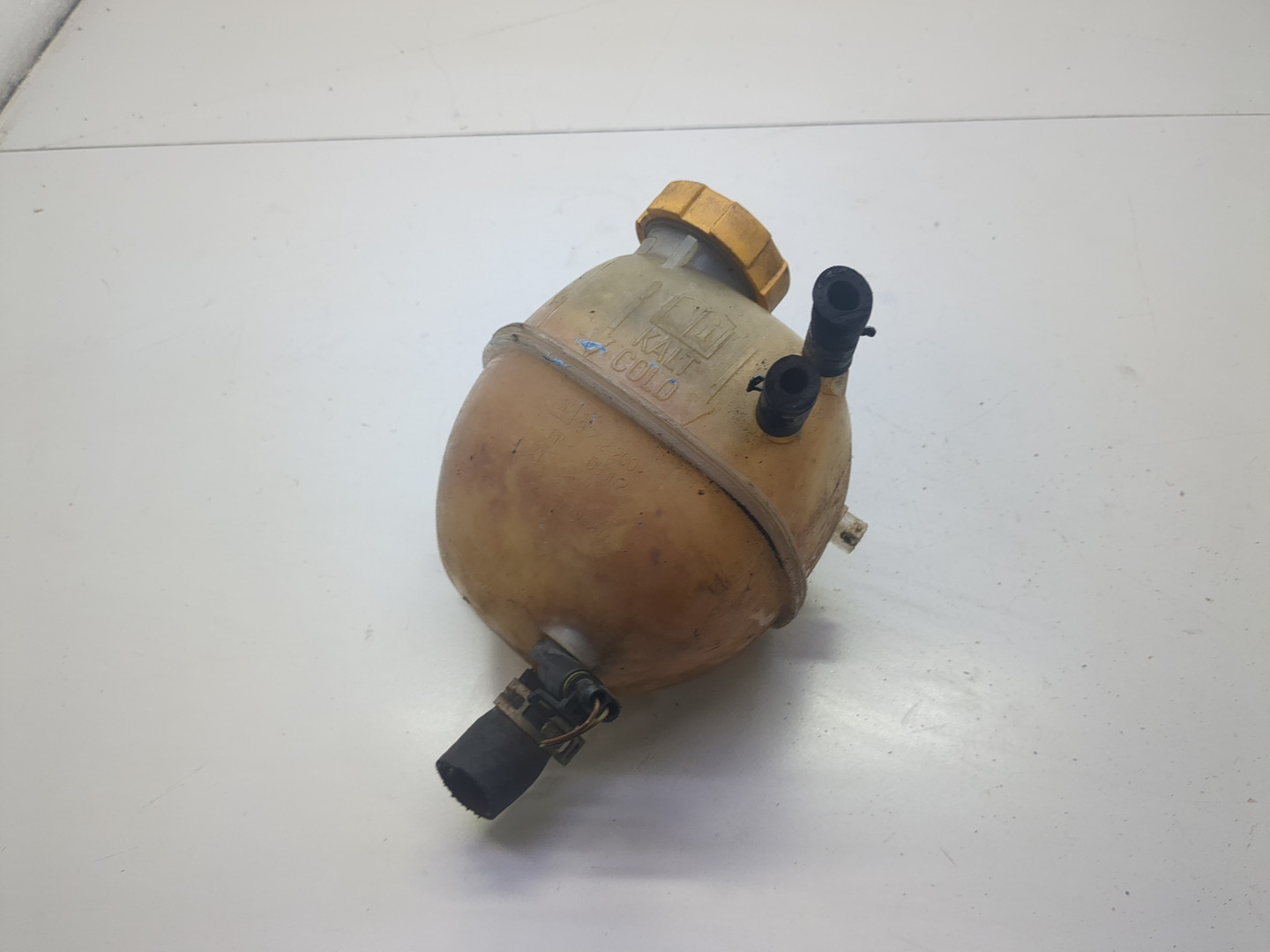 Бачок расширительный