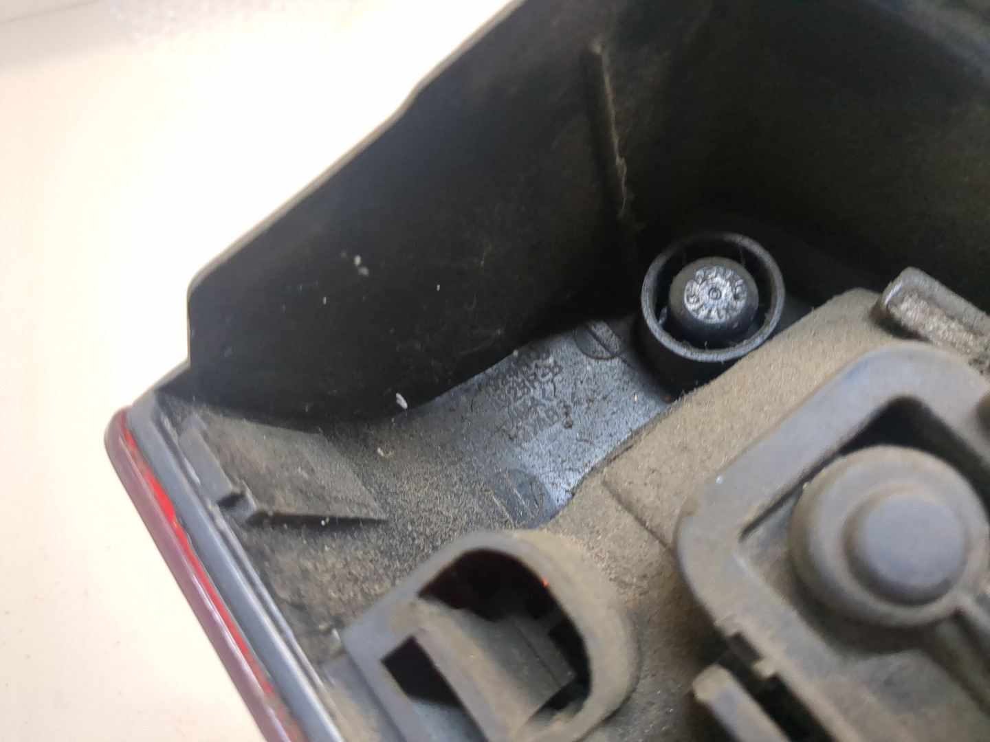 Фонарь задний правый