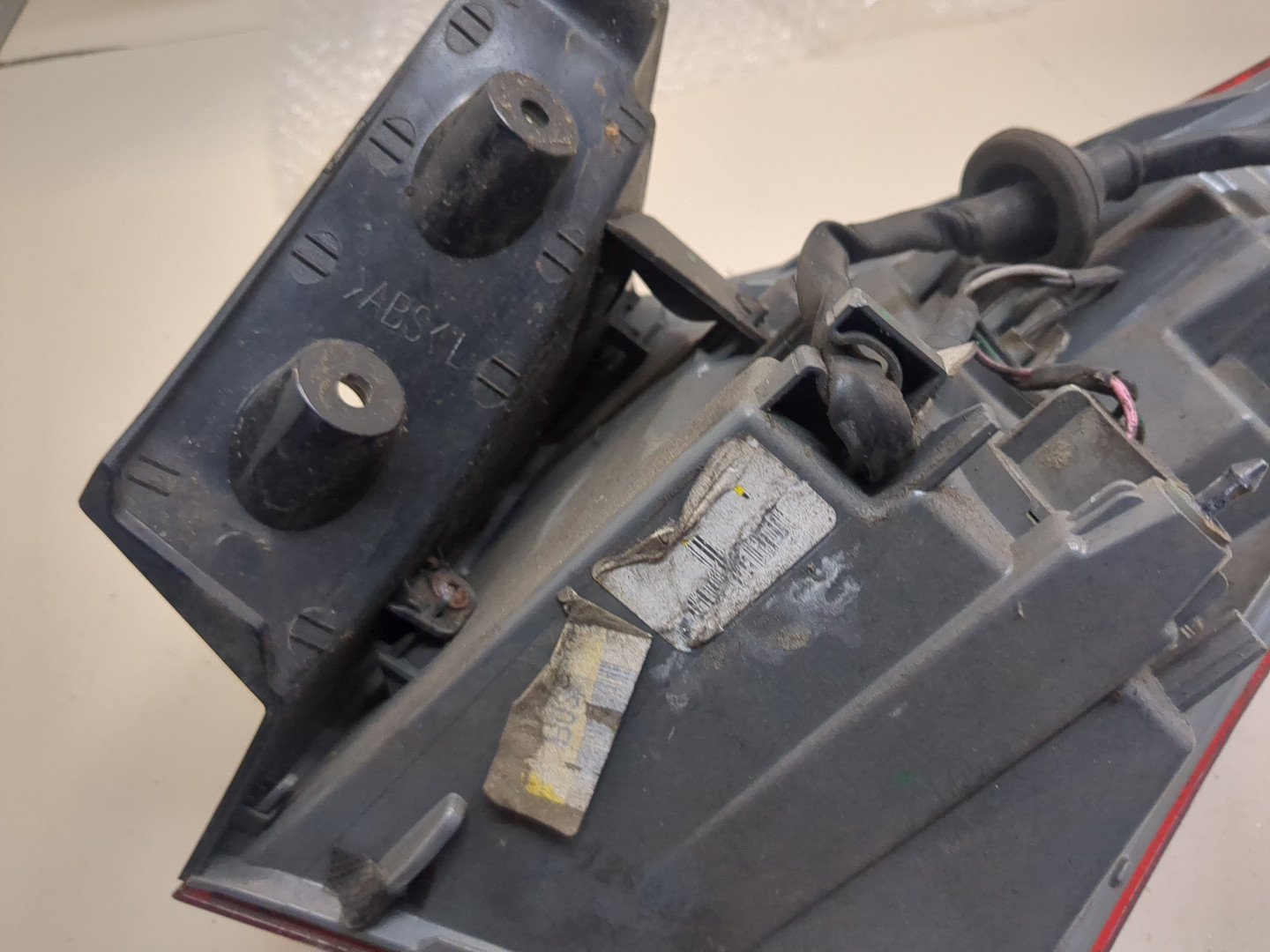 Фонарь задний левый