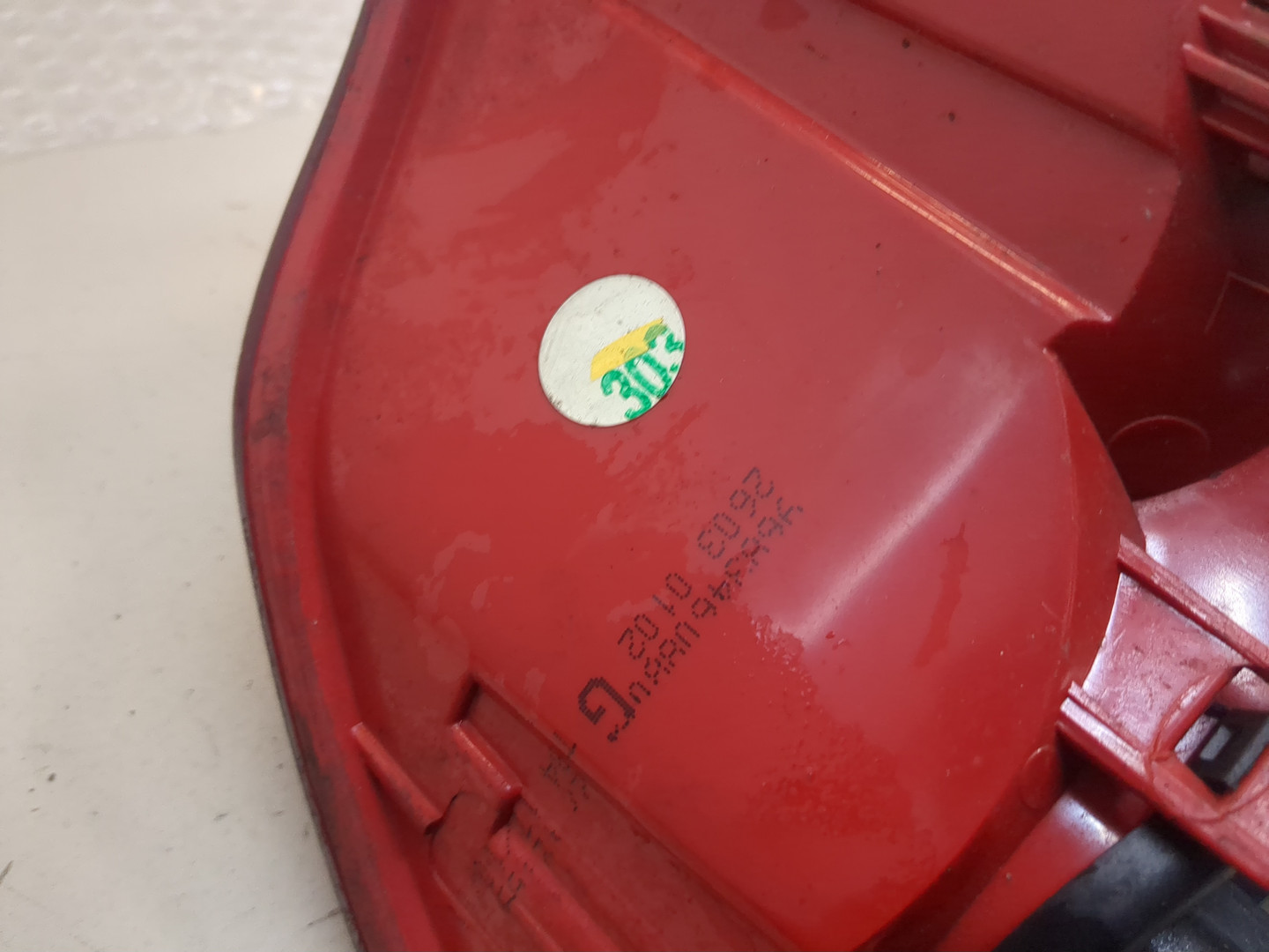 Фонарь задний левый