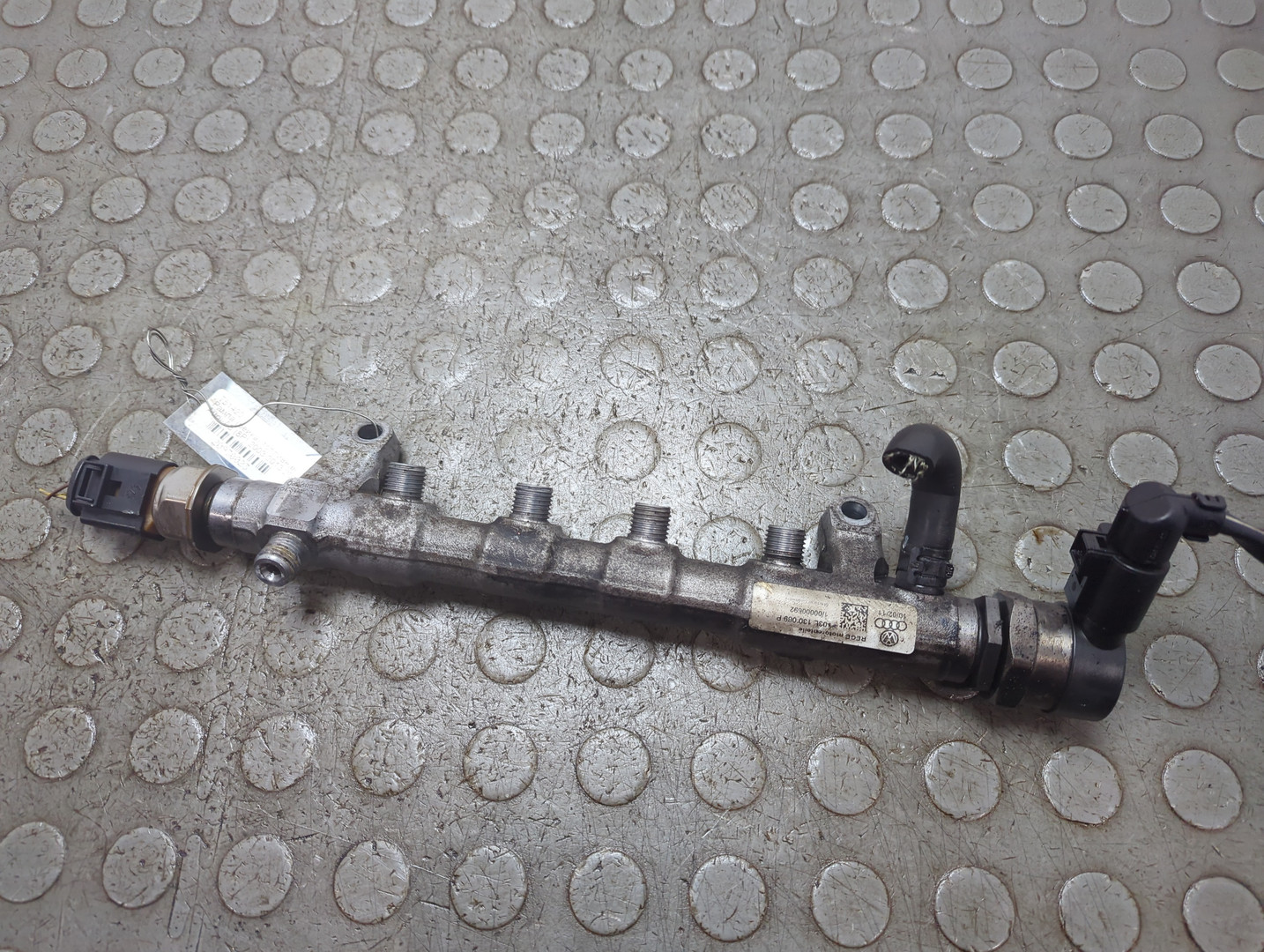 Рейка топливная (рампа)