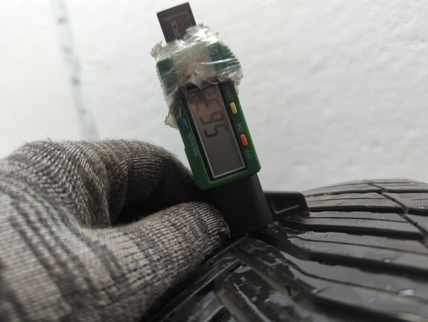 Шины комплект (4 шт.)