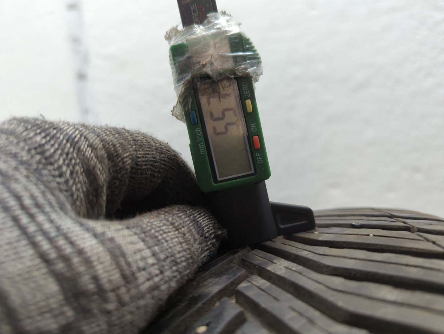 Шины комплект (4 шт.)