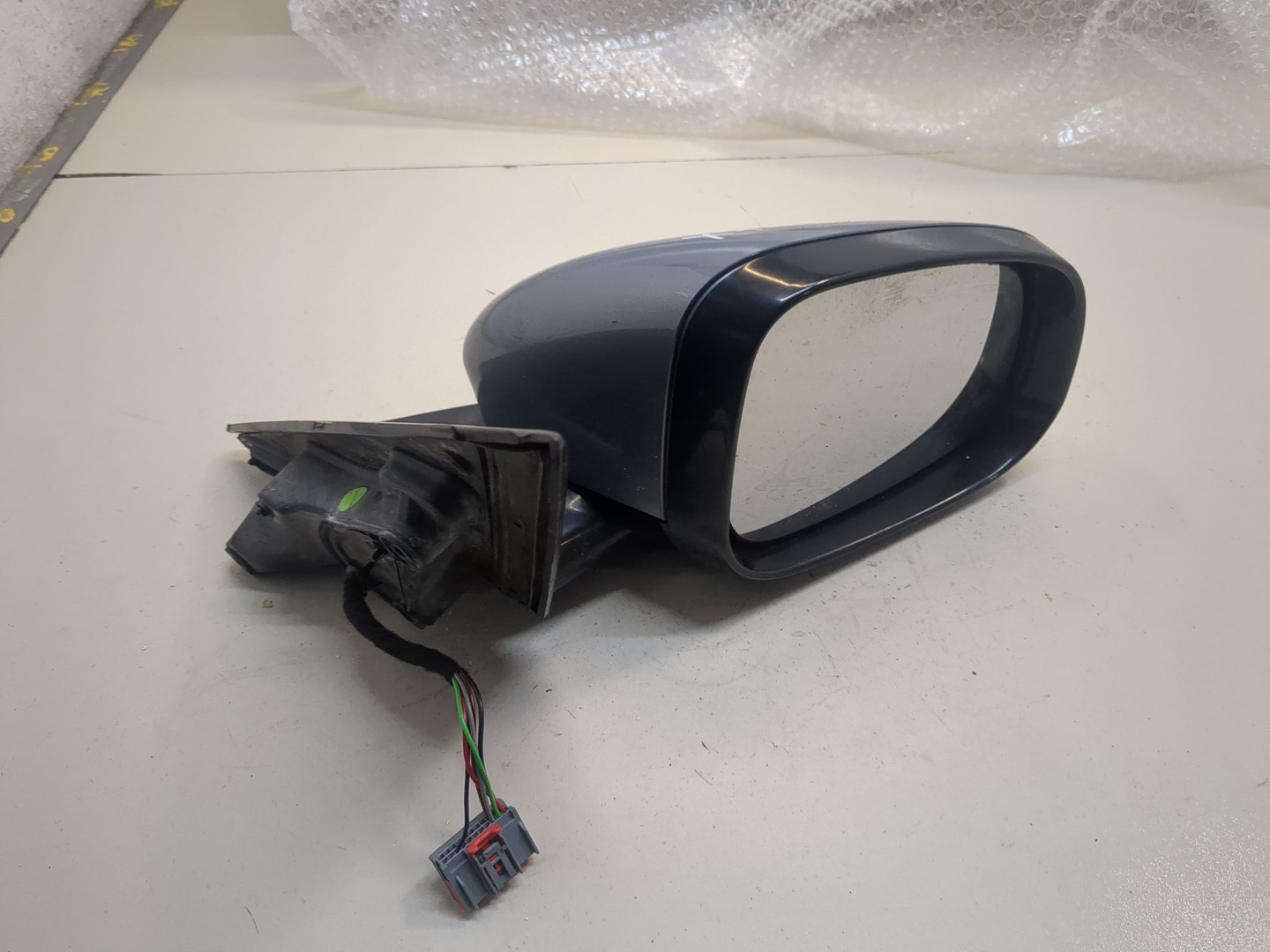 Зеркало правое электрическое