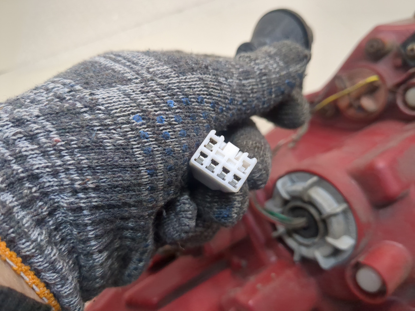 Фонарь задний левый