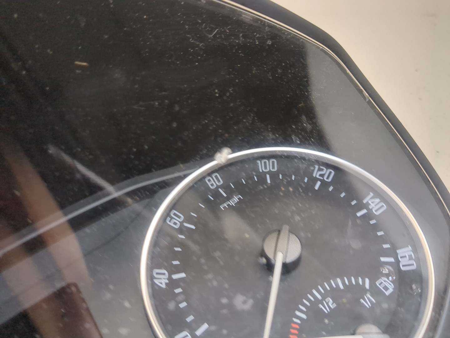 Панель приборов