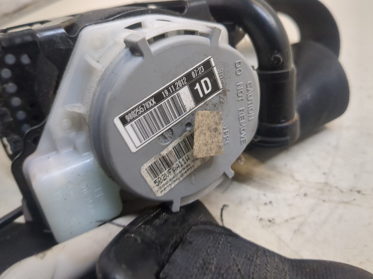 Ремень безопасности