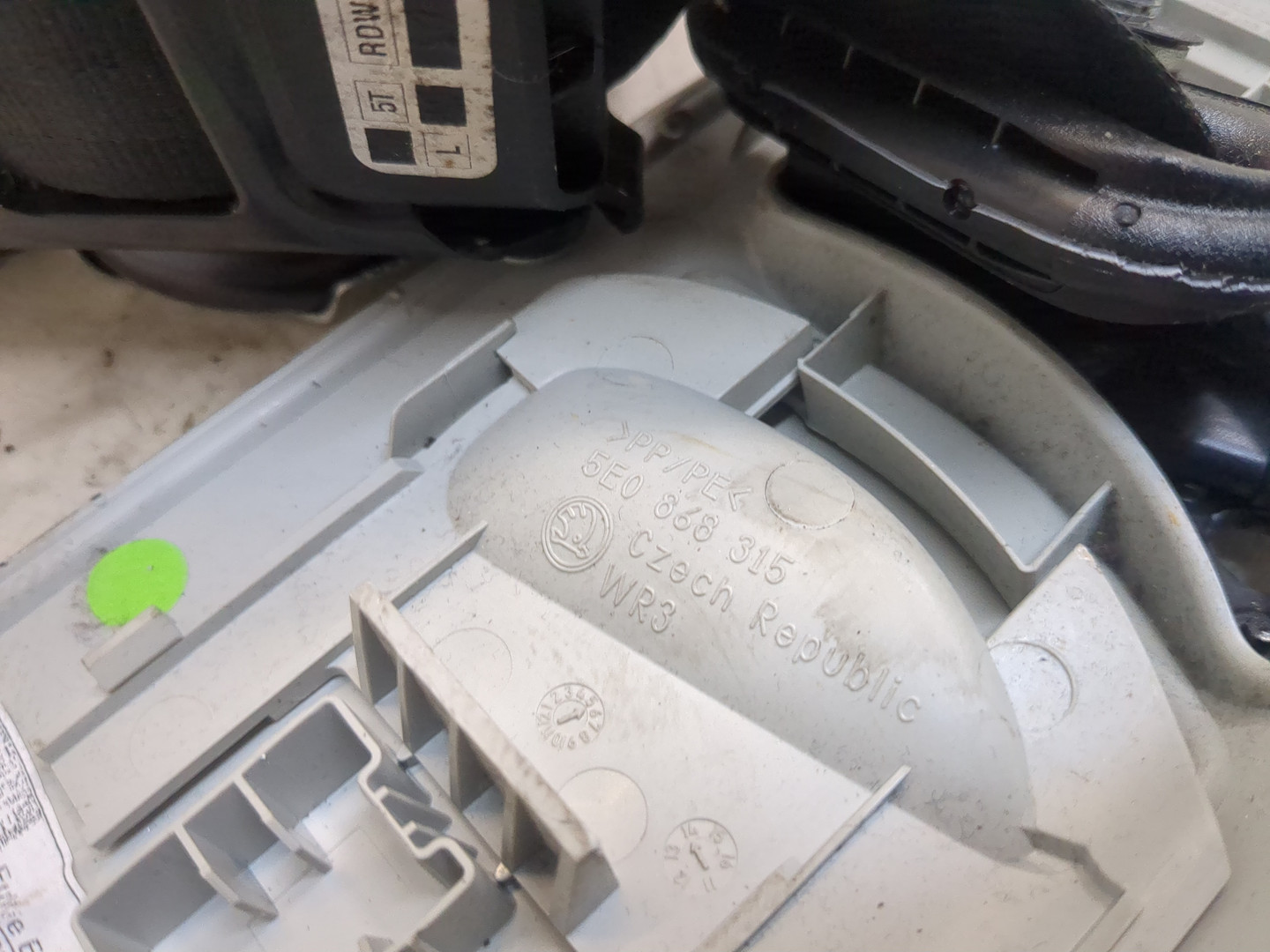 Ремень безопасности