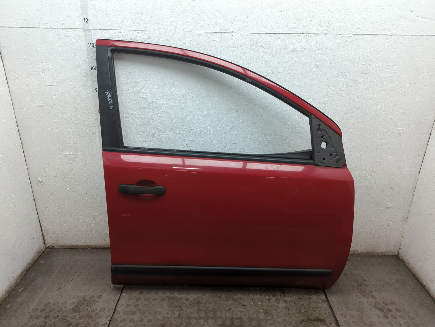Дверь передняя правая