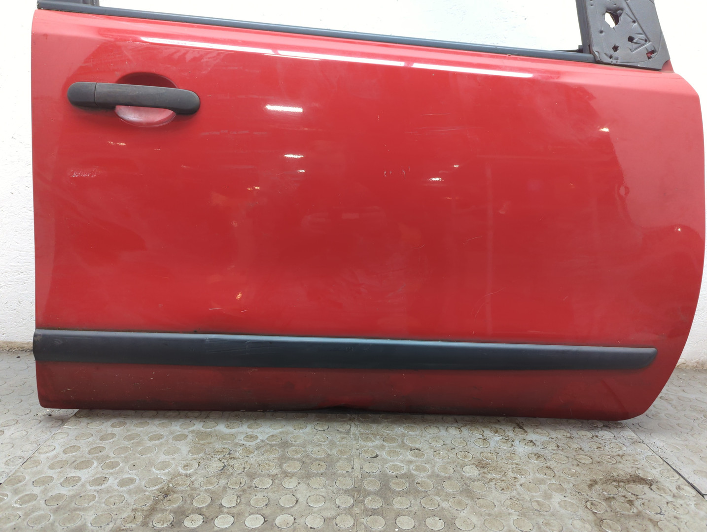 Дверь передняя правая