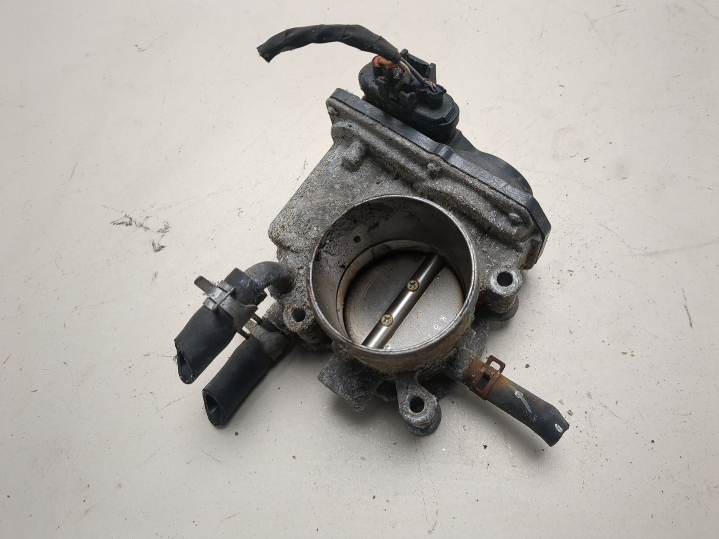 Заслонка дроссельная электрическая