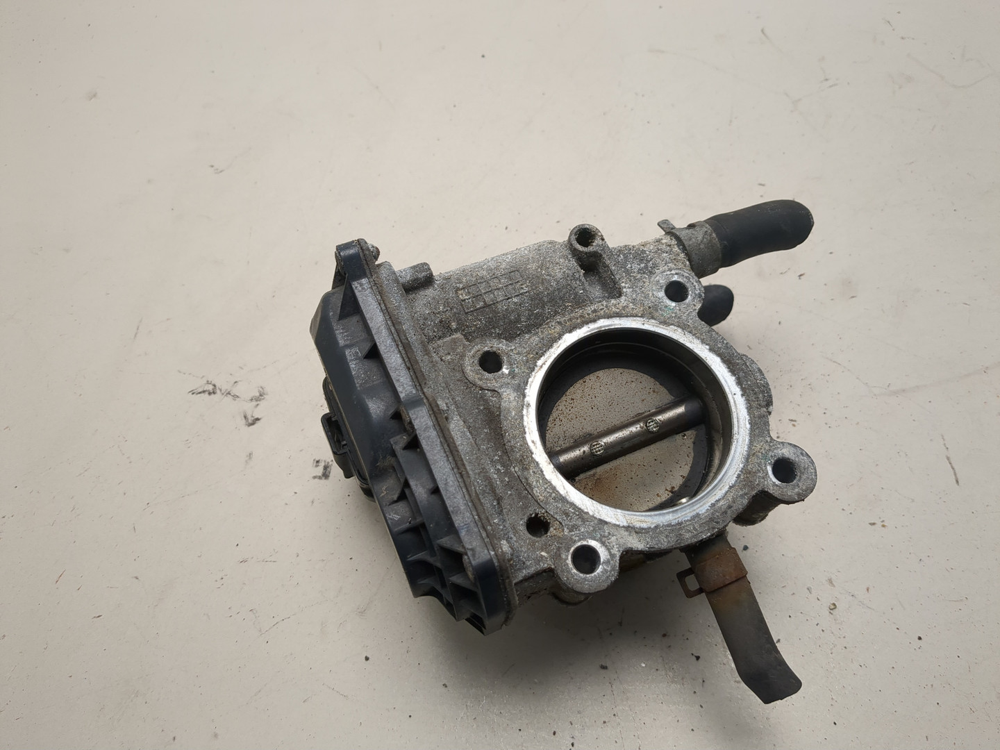 Заслонка дроссельная электрическая