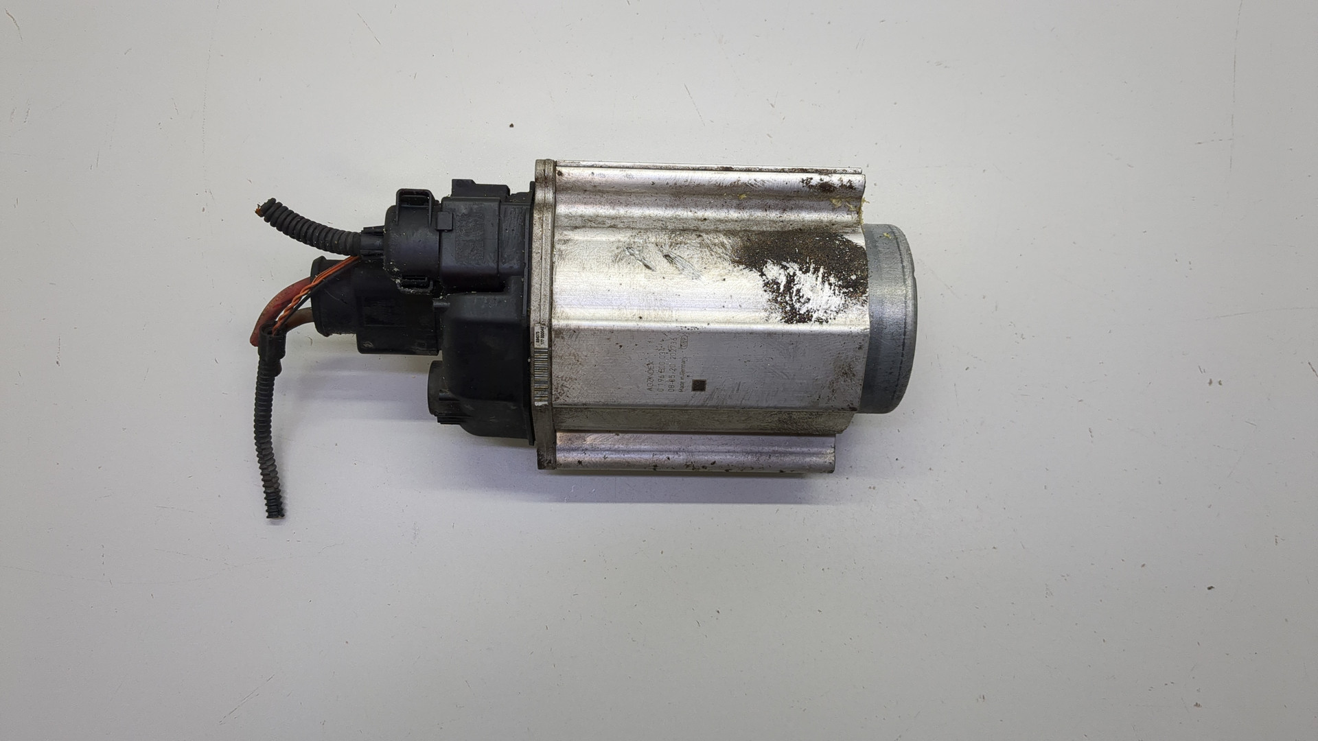 Серводвигатель рулевой рейки