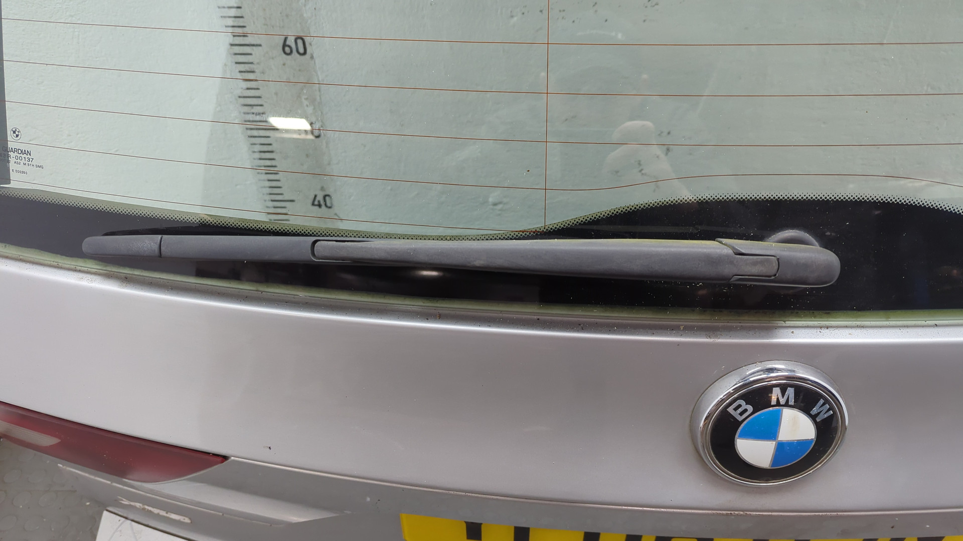 Дверь багажника