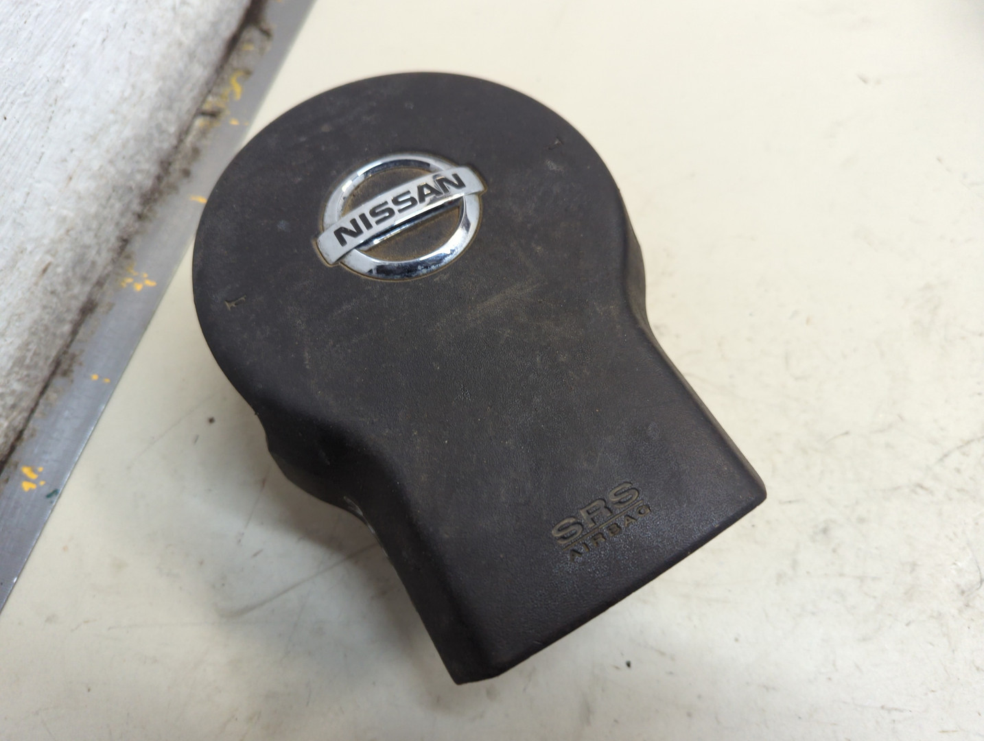 Подушка безопасности в рулевое колесо