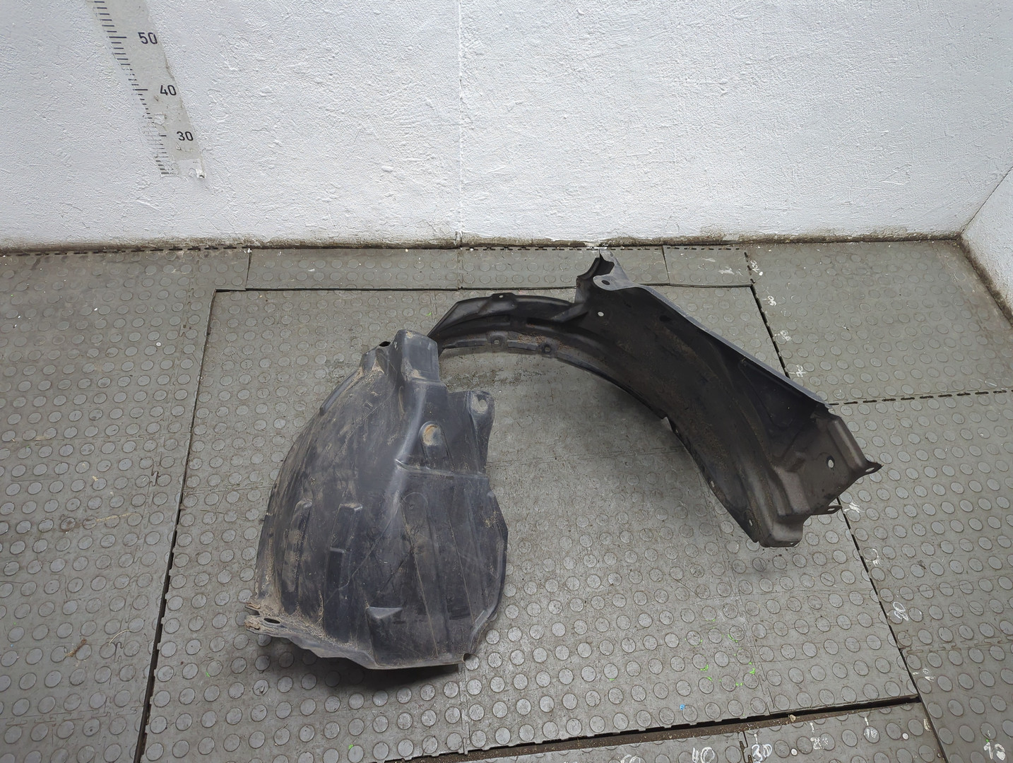 Локер передний правый