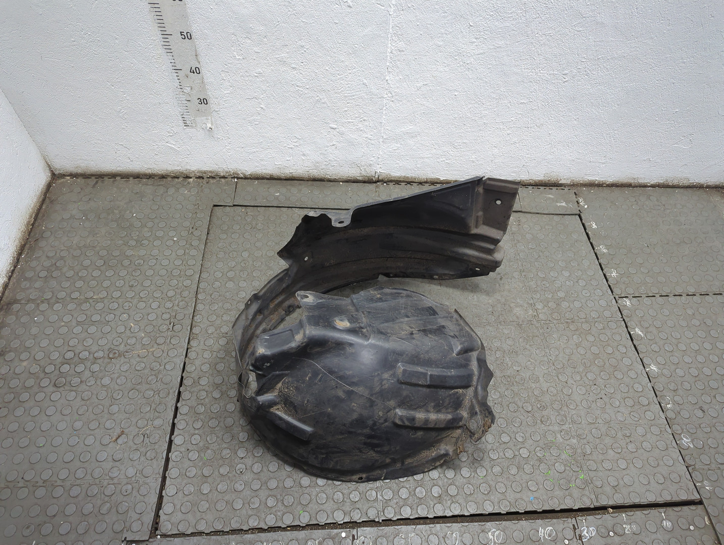 Локер передний правый