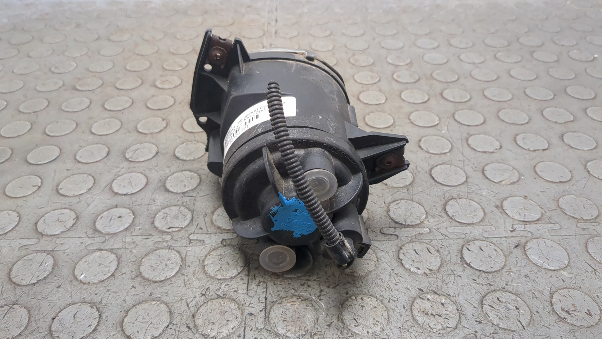 Фара противотуманная правая