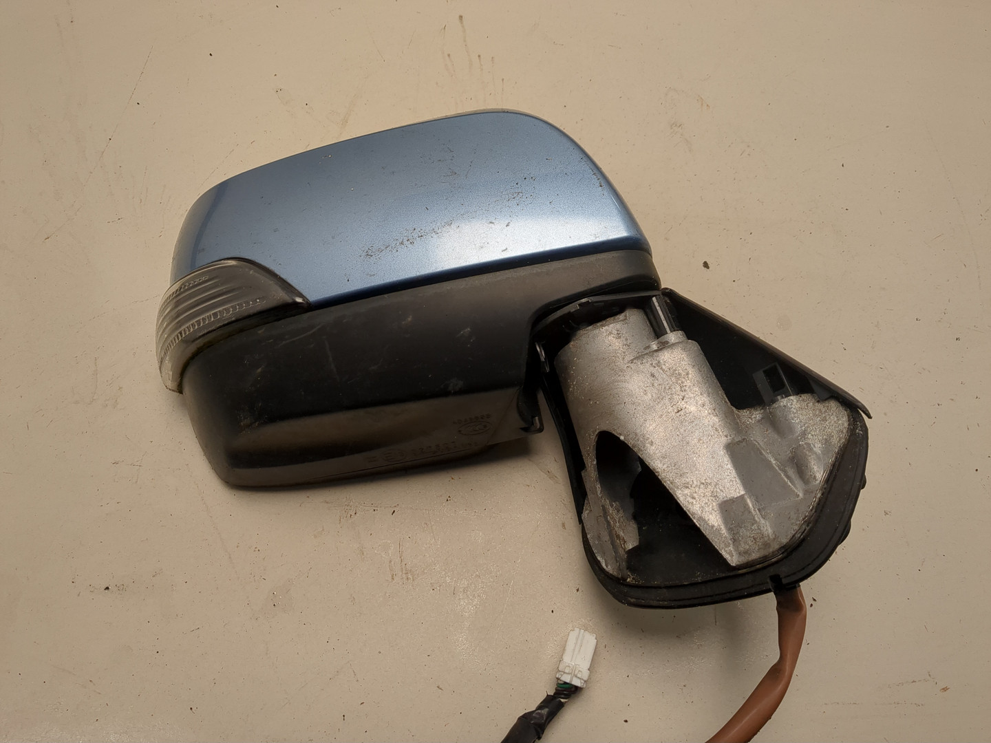 Зеркало правое электрическое