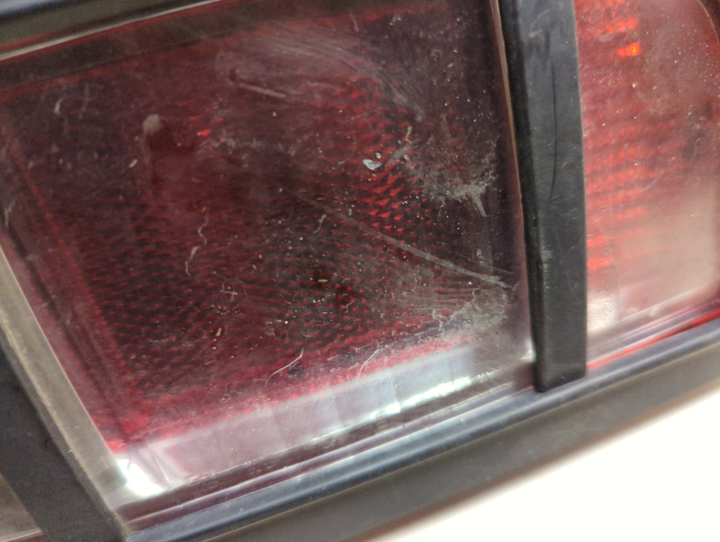 Фонарь задний правый