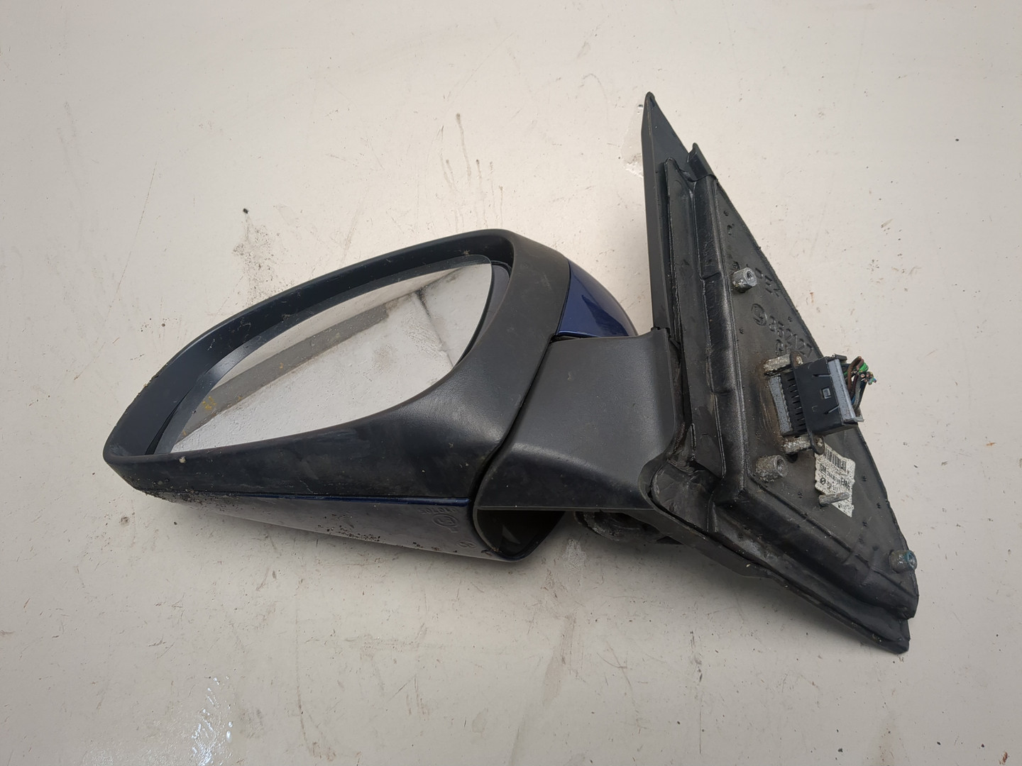 Зеркало левое электрическое