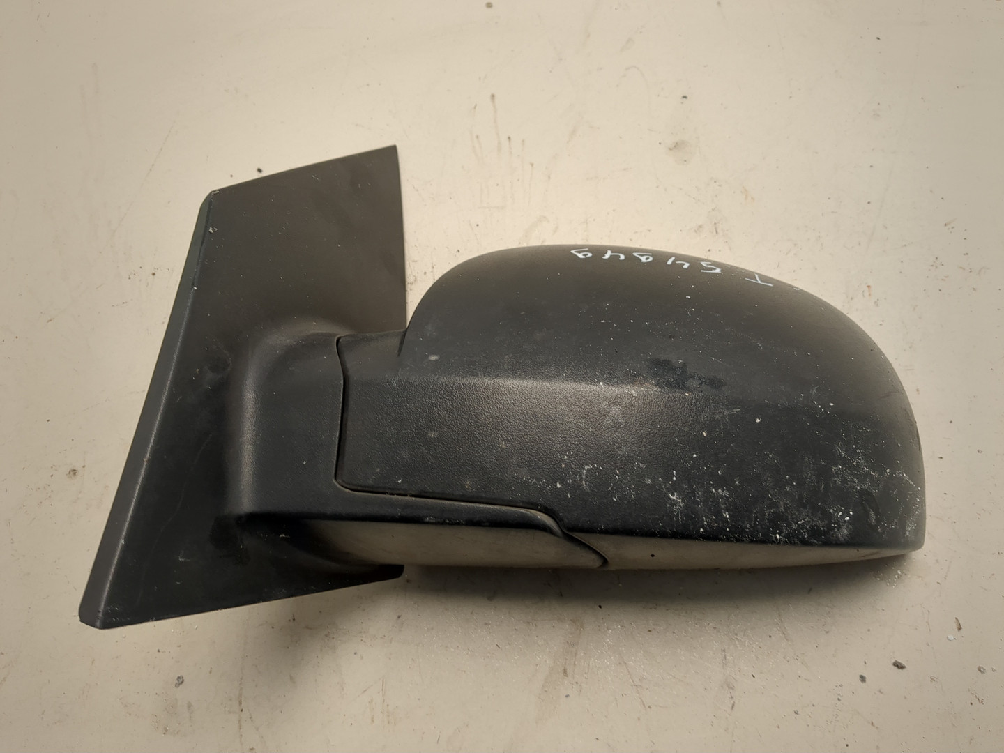 Зеркало левое электрическое