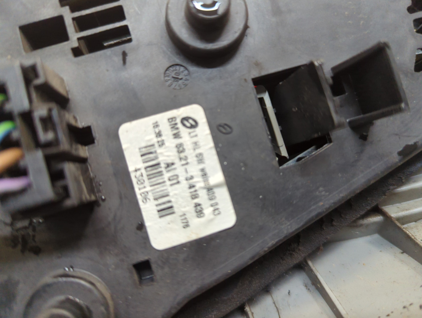 Фонарь задний левый