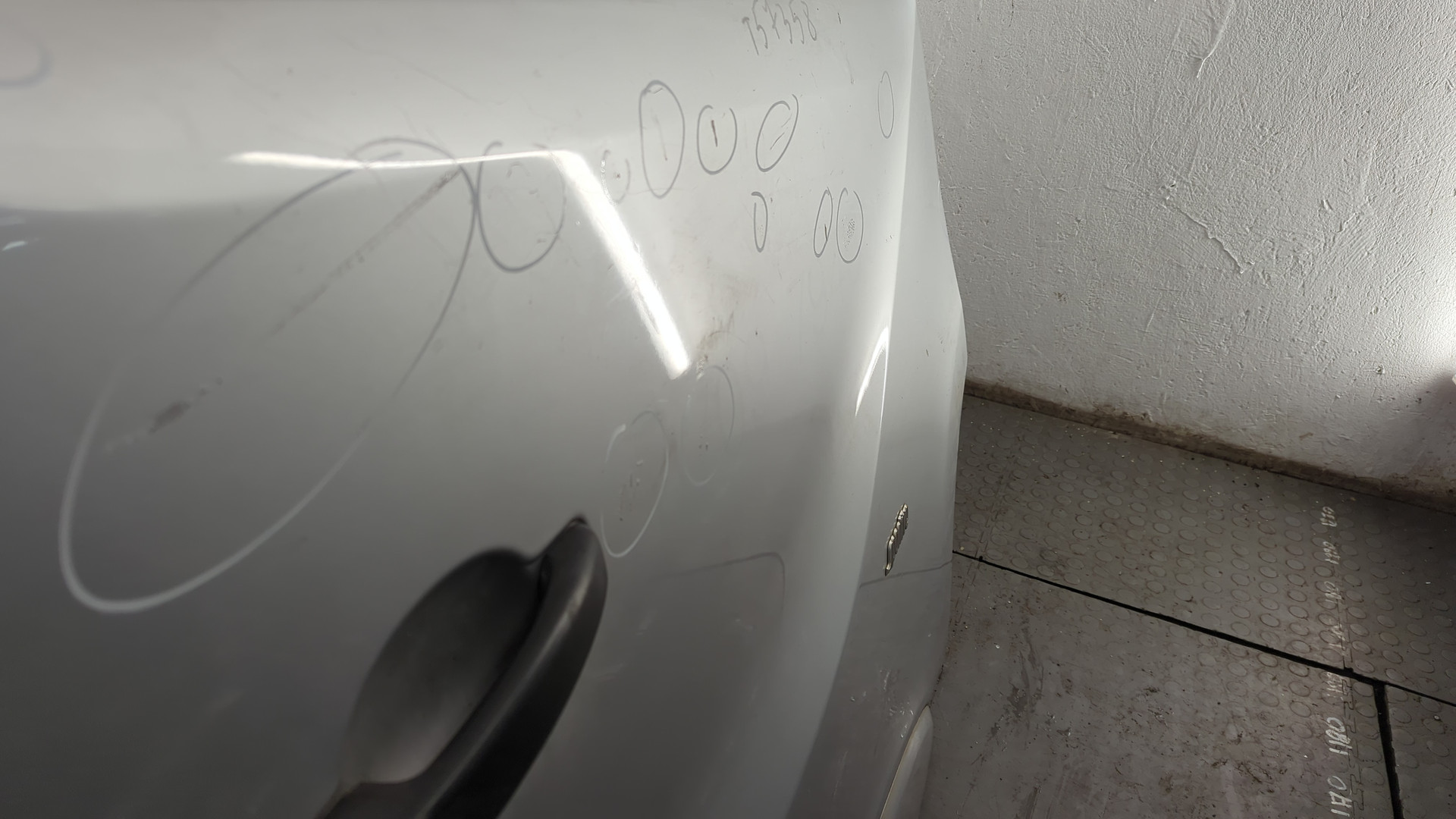 Дверь передняя правая