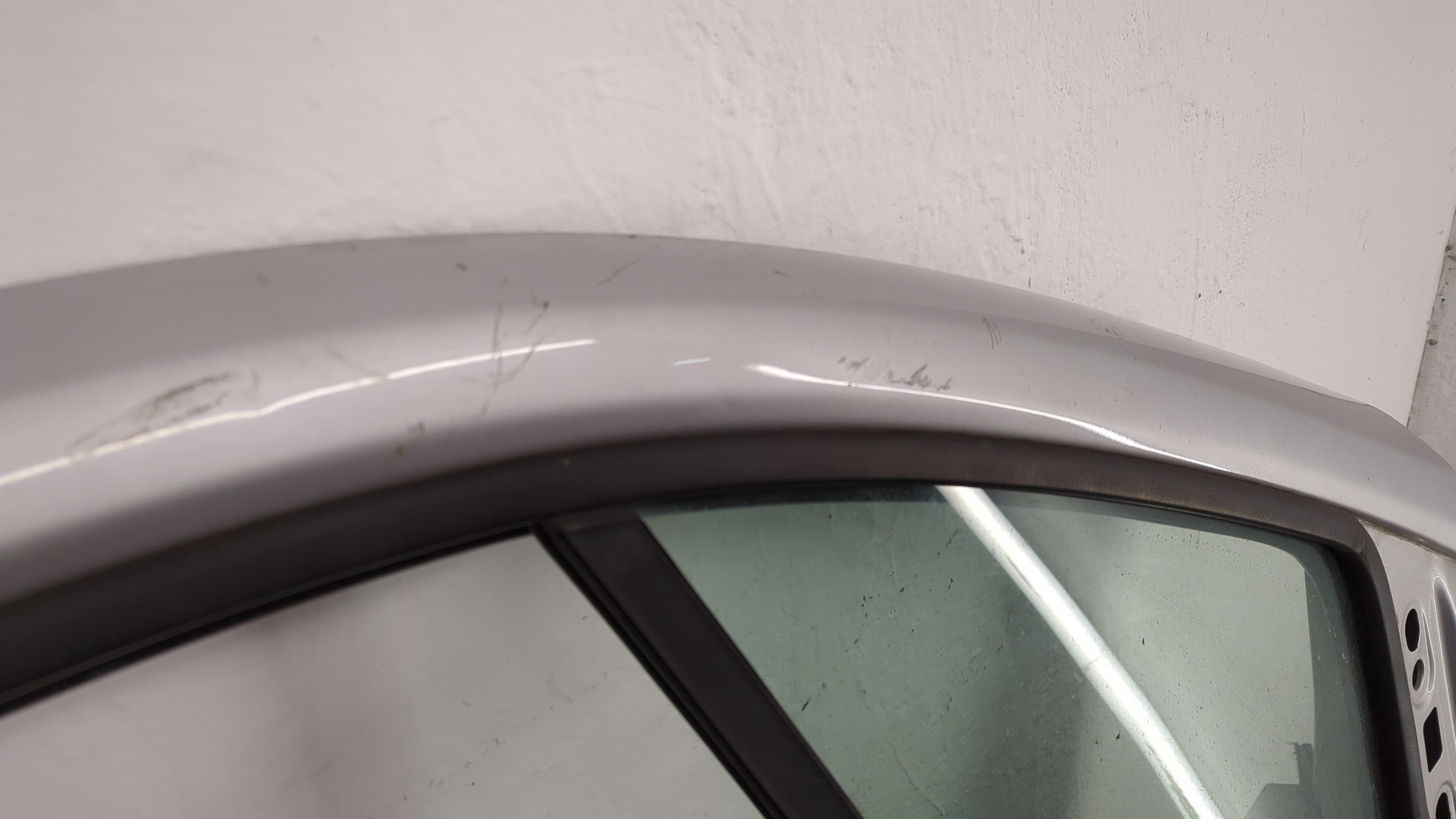 Дверь передняя правая