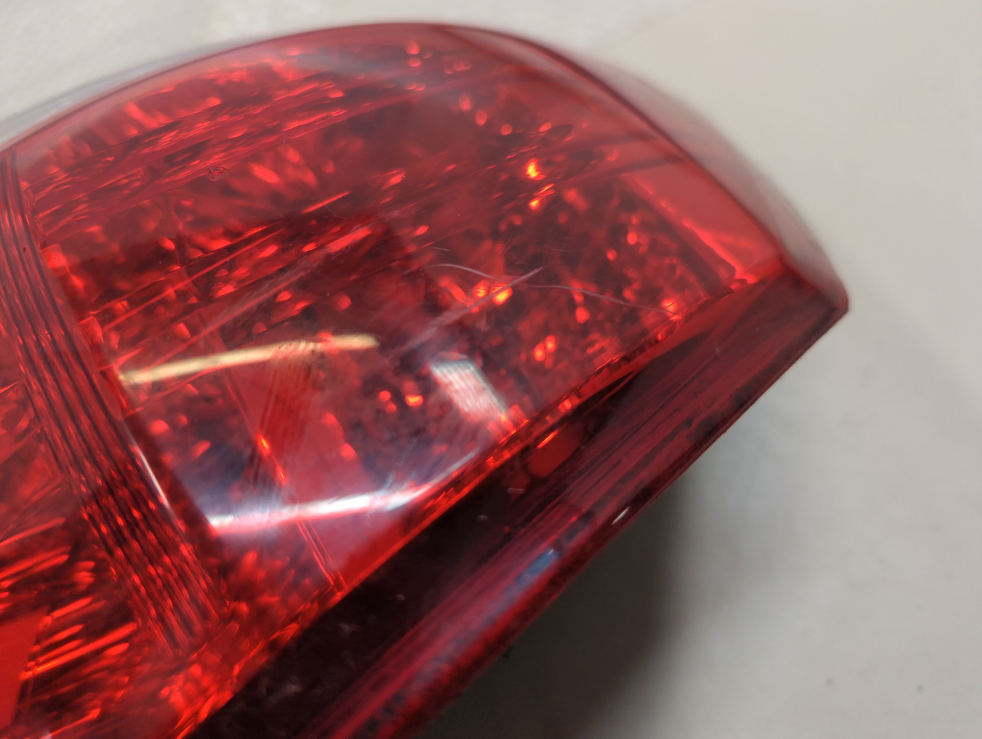 Фонарь задний правый