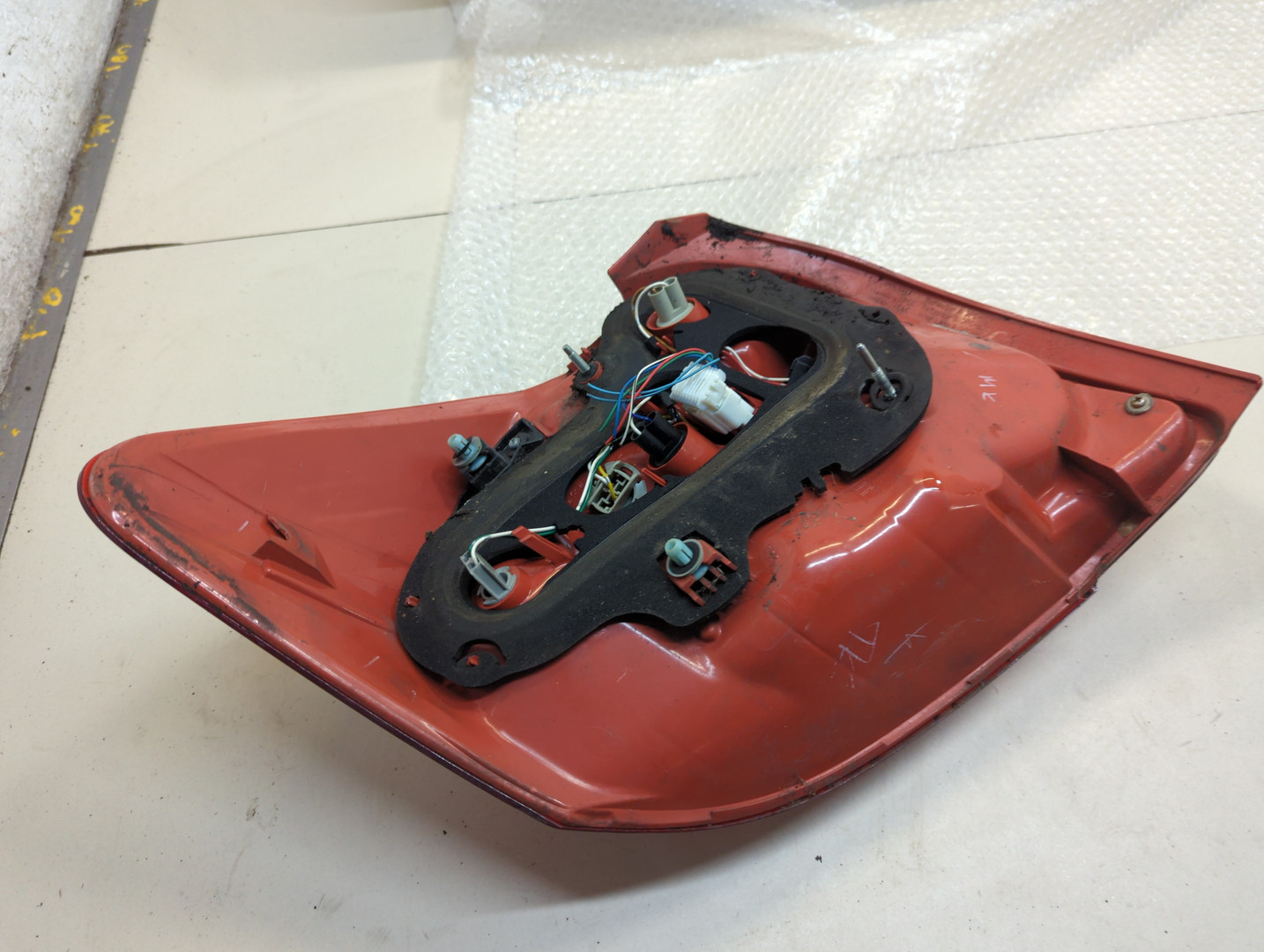 Фонарь задний правый