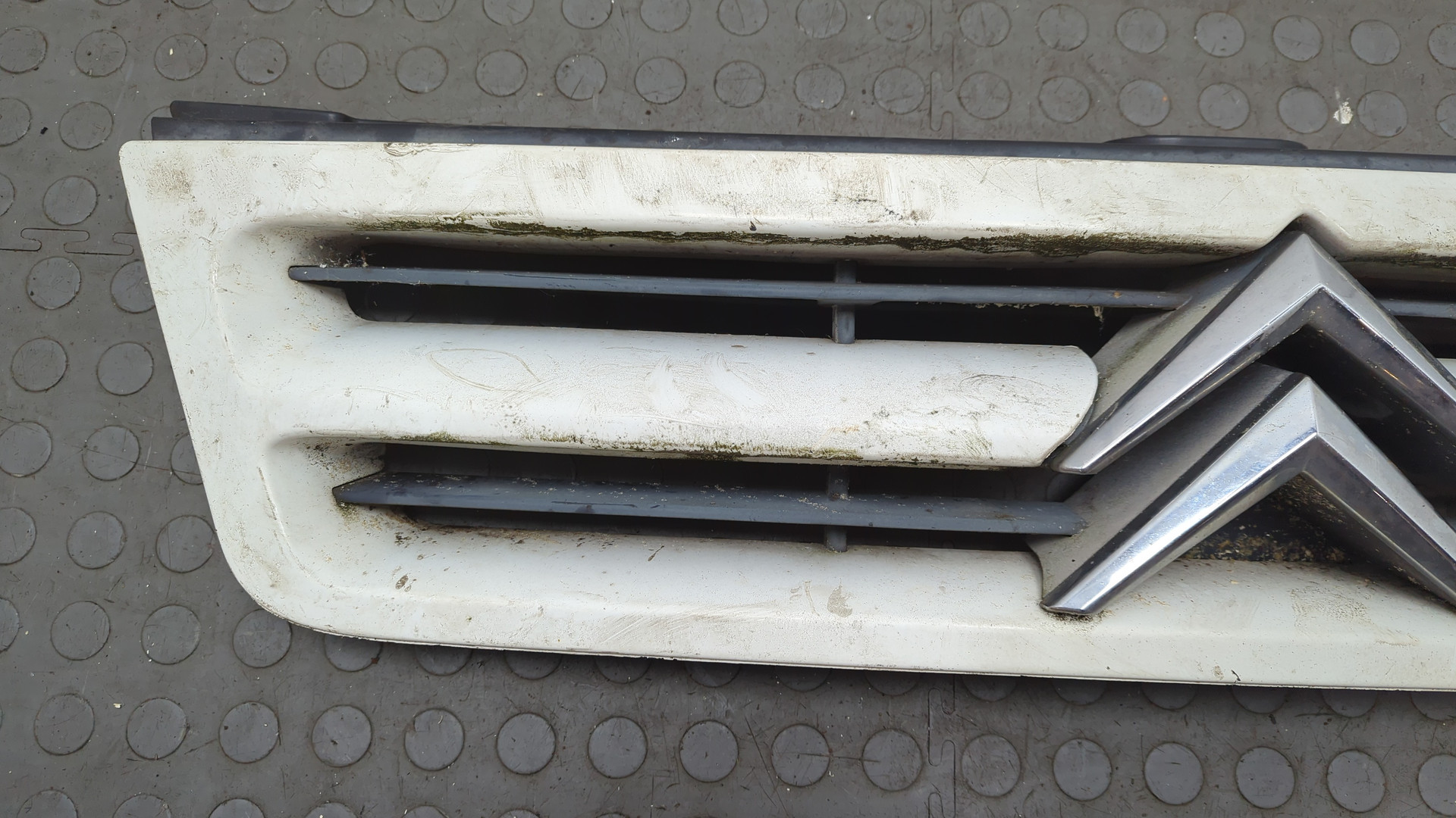 Решетка радиатора