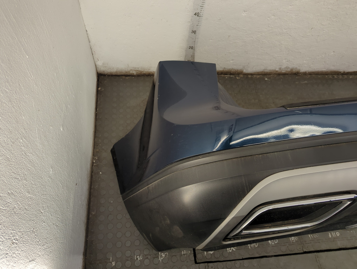 Бампер задний