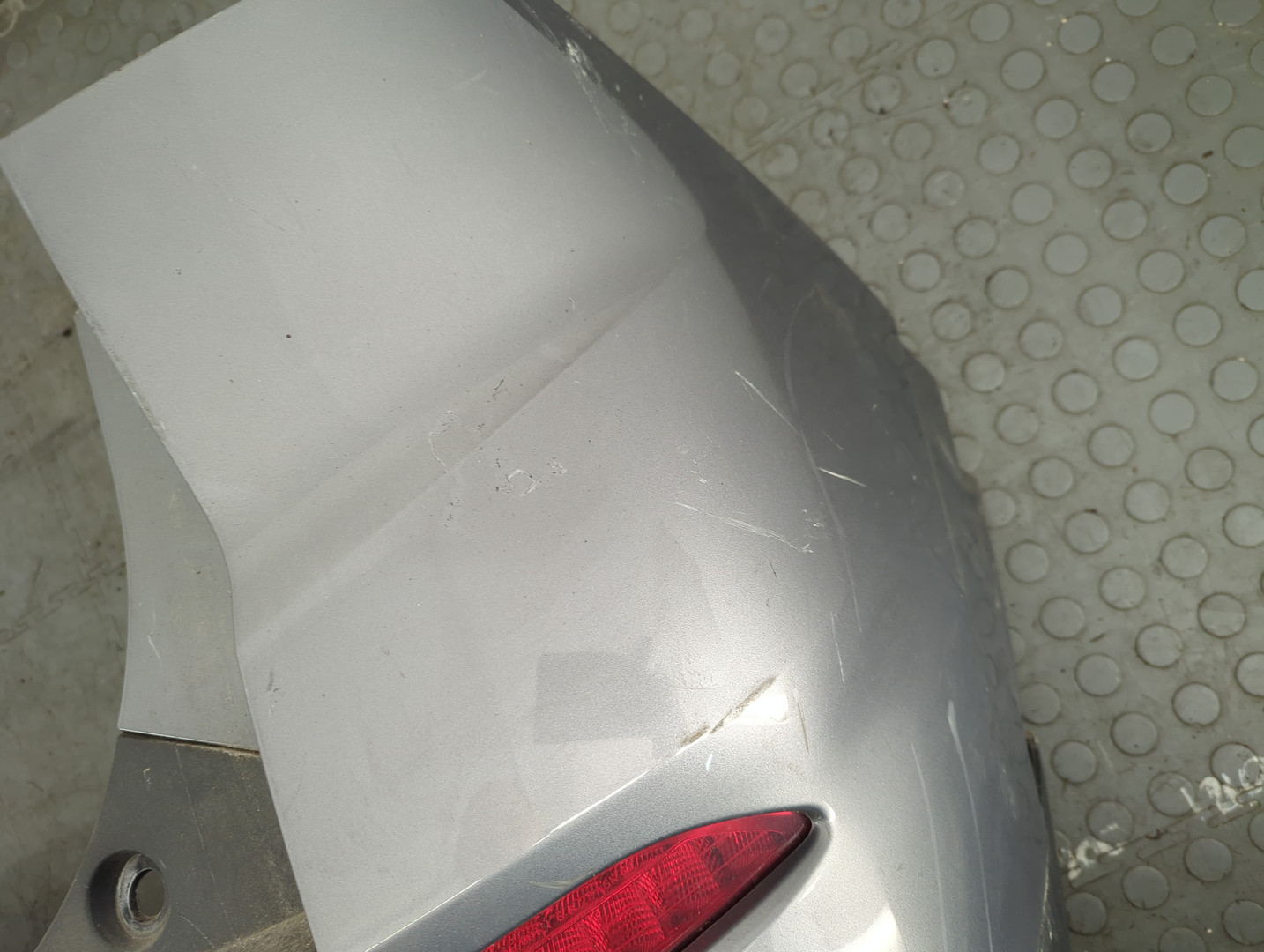 Бампер задний