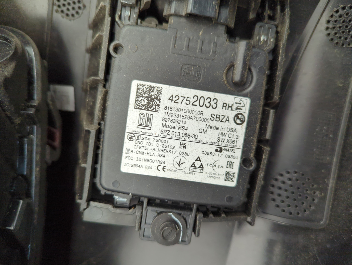 Бампер задний