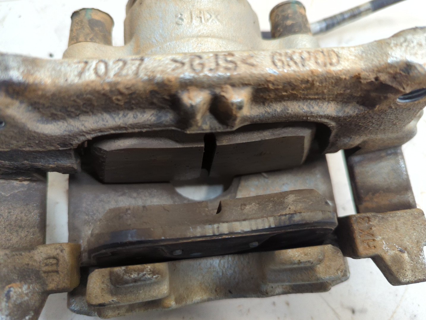 Суппорт передний правый